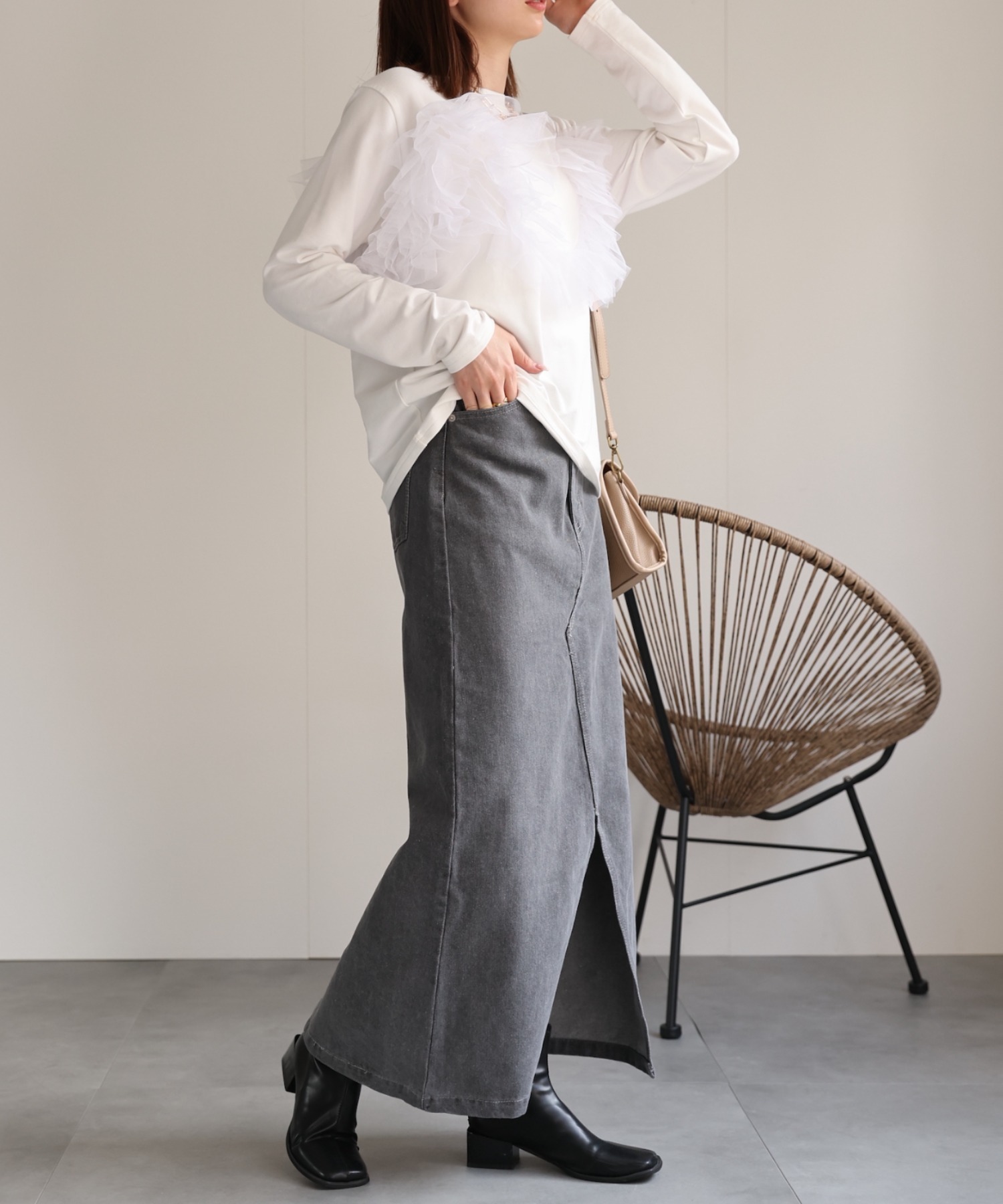 model：162cm 着用サイズ：F