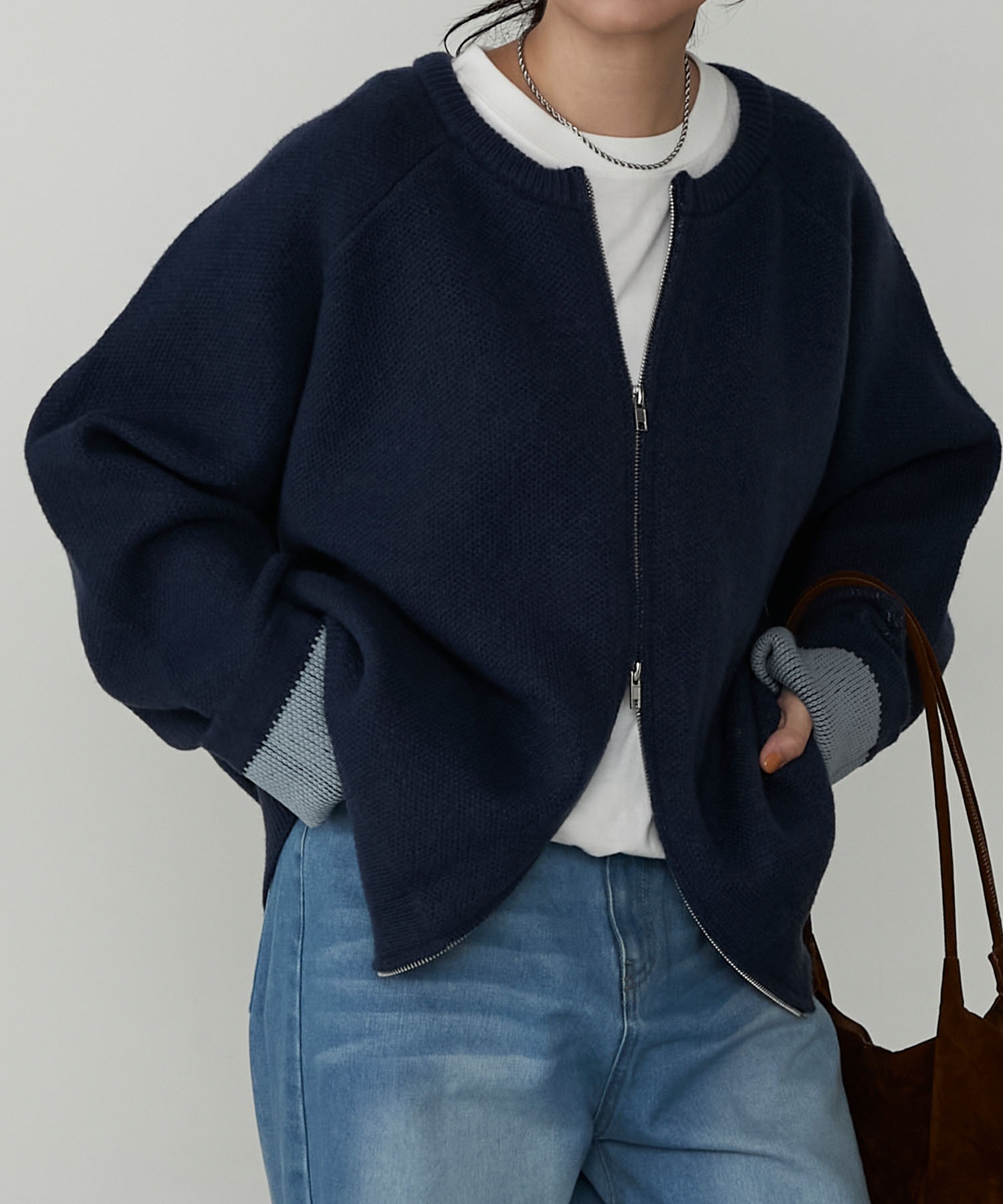 【極美品】アドーア ニットブルゾン ドルマンスリーブ ダブルジップ 38 黒 SUGGESTION（サジェッション）の「Dolman sleeve full zip