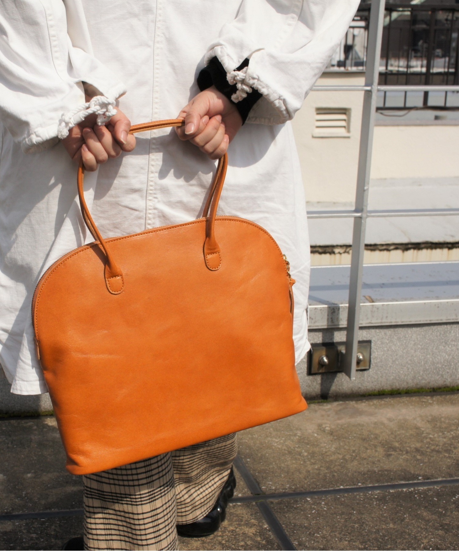 LIGHT LEATHER BOSTON L / トート