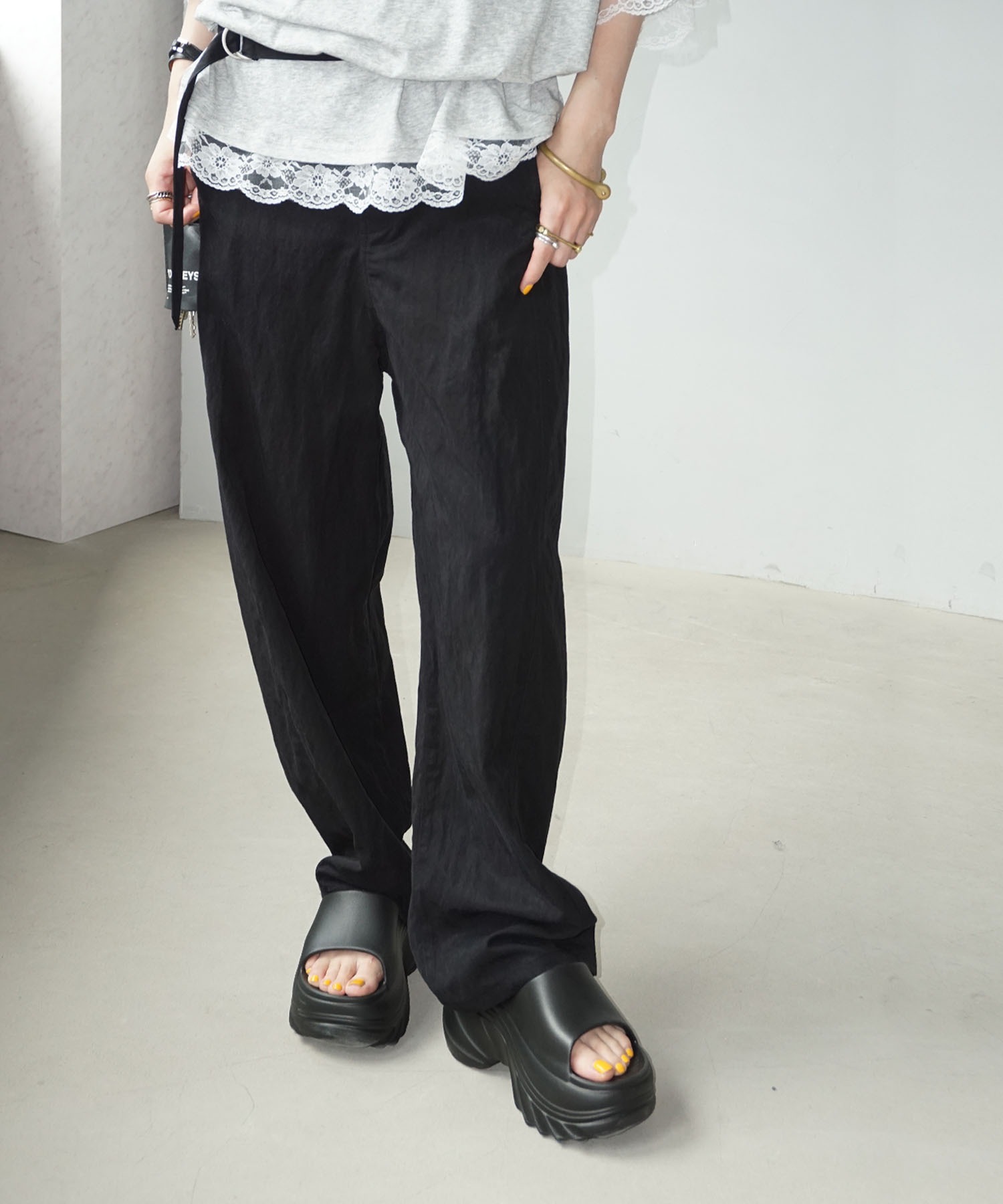 ベルト付き テクスチャー ハイウエストパンツ chw25s068-ファッション