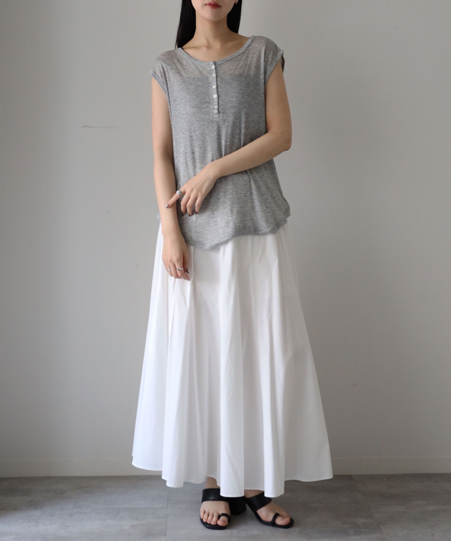 model：164cm. 着用サイズ：FREE