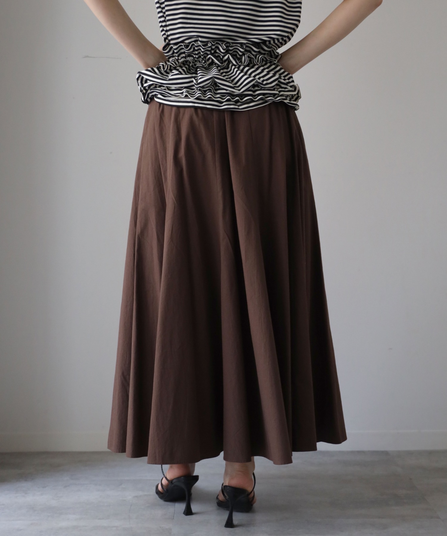 model：164cm. 着用サイズ：FREE