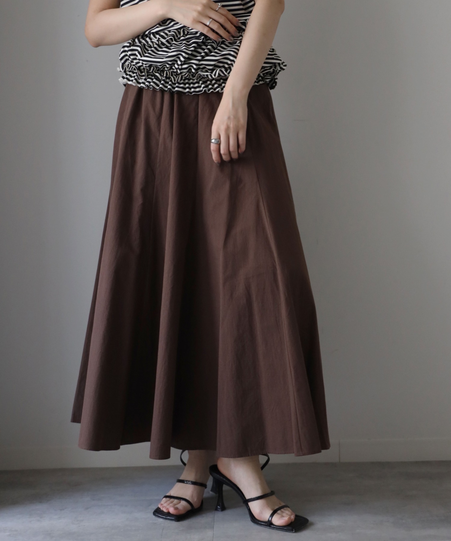 model：164cm. 着用サイズ：FREE