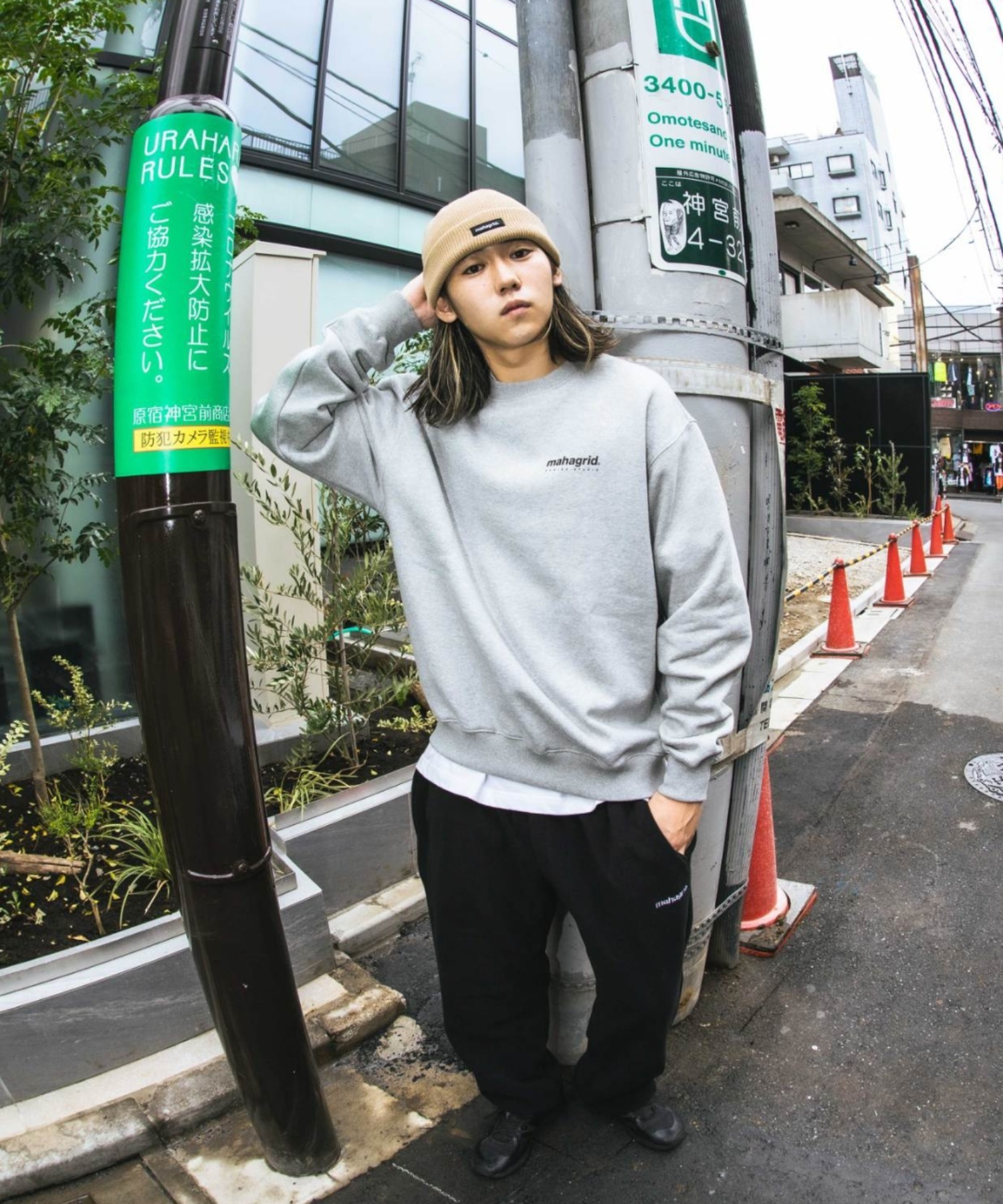 mahagrid/マハグリッド』ORIGIN LOGO CREWNECK/オリジンロゴ クルー 