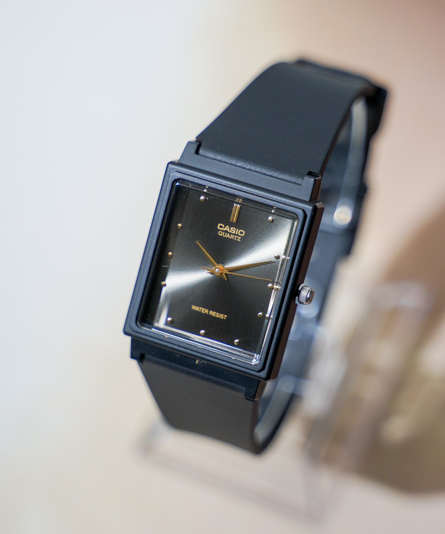 CASIO《CASIO カシオ 》スクエアフェイス 最新号掲載アイテム 腕時計 高額売筋