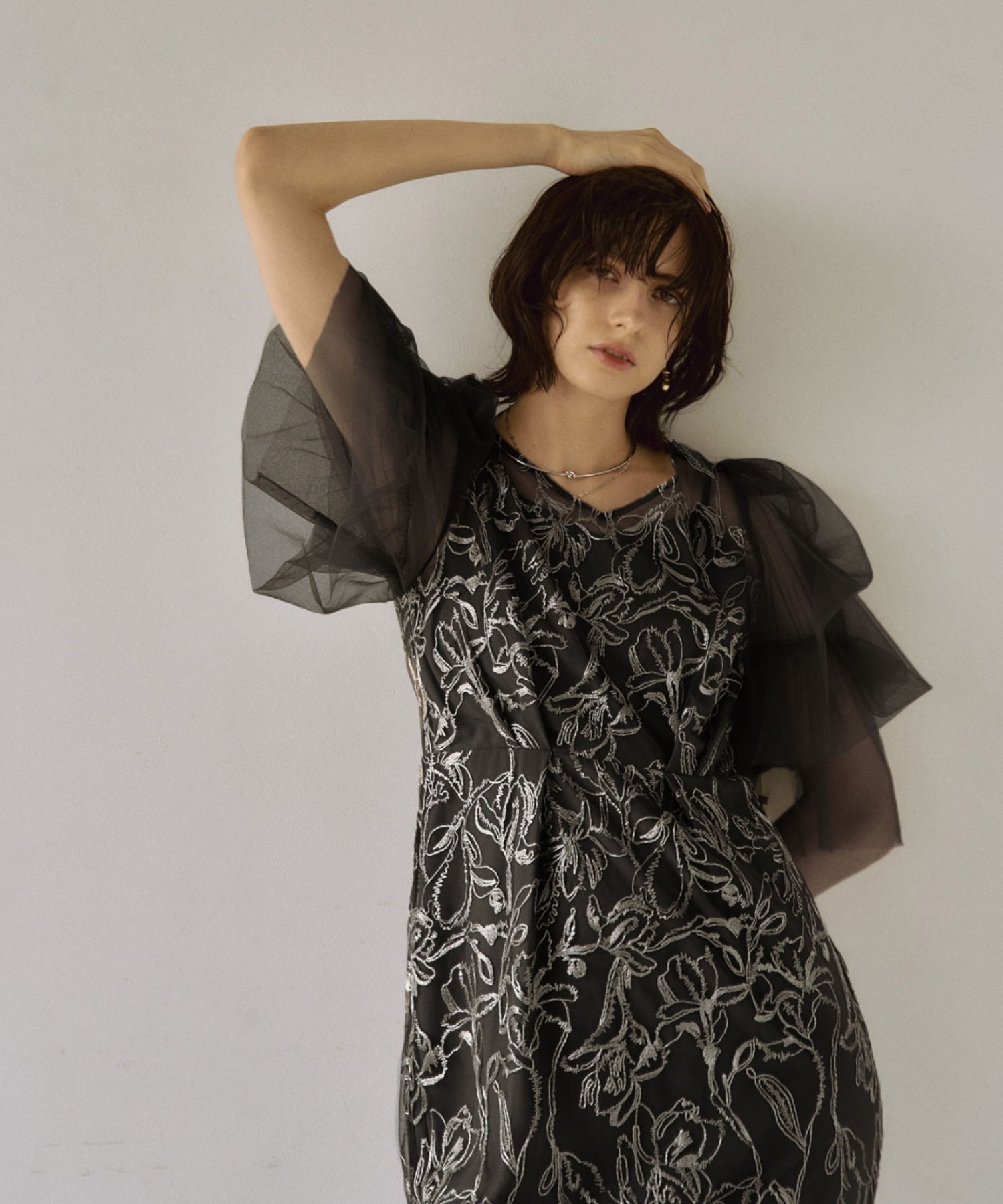 Fluffy sleeve pencil dress 【公式通販】