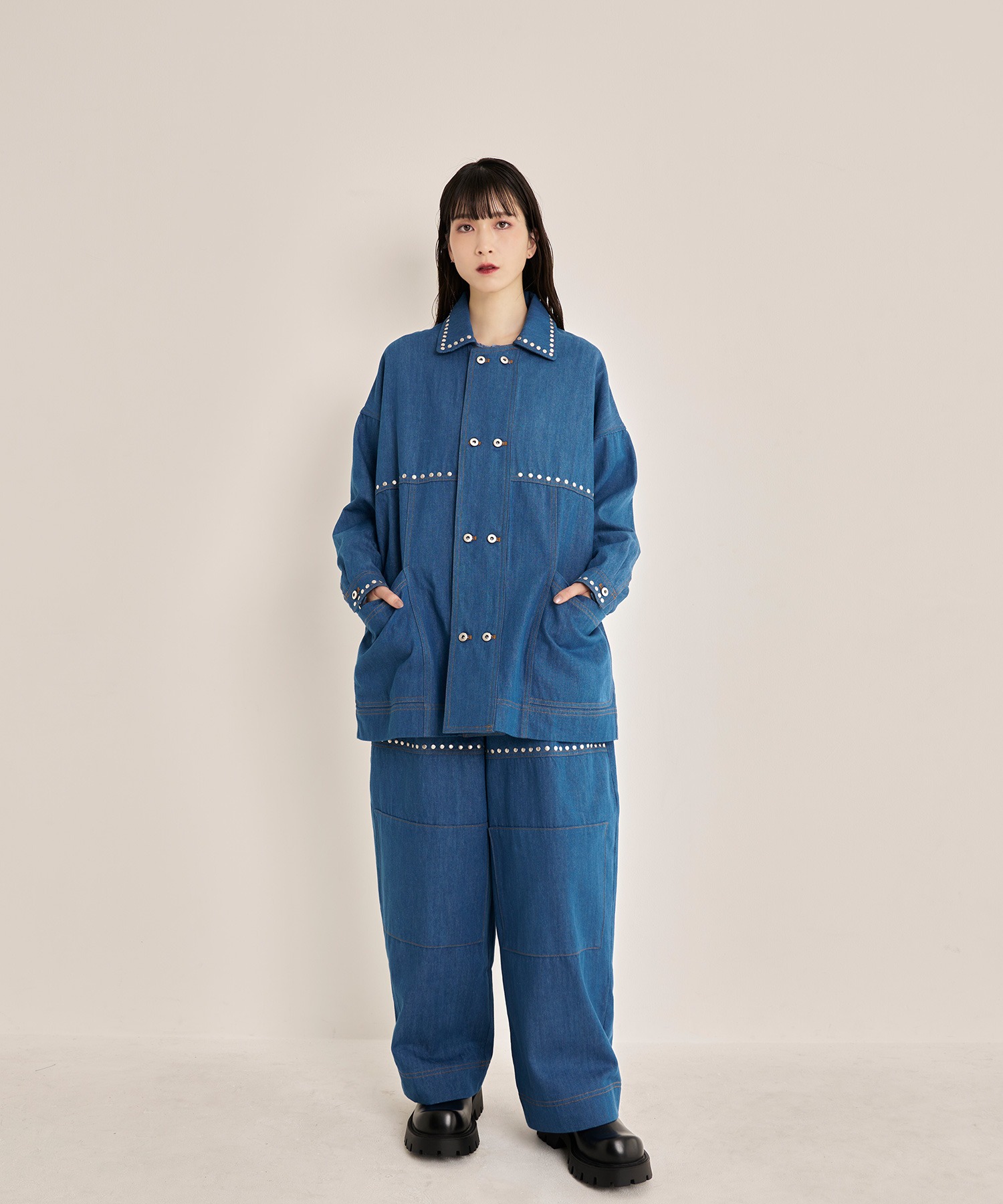 ※こちら専用商品です。ご注意ください Nora Lily】Studs Denim Switching Coverall Jacket 【公式通販】