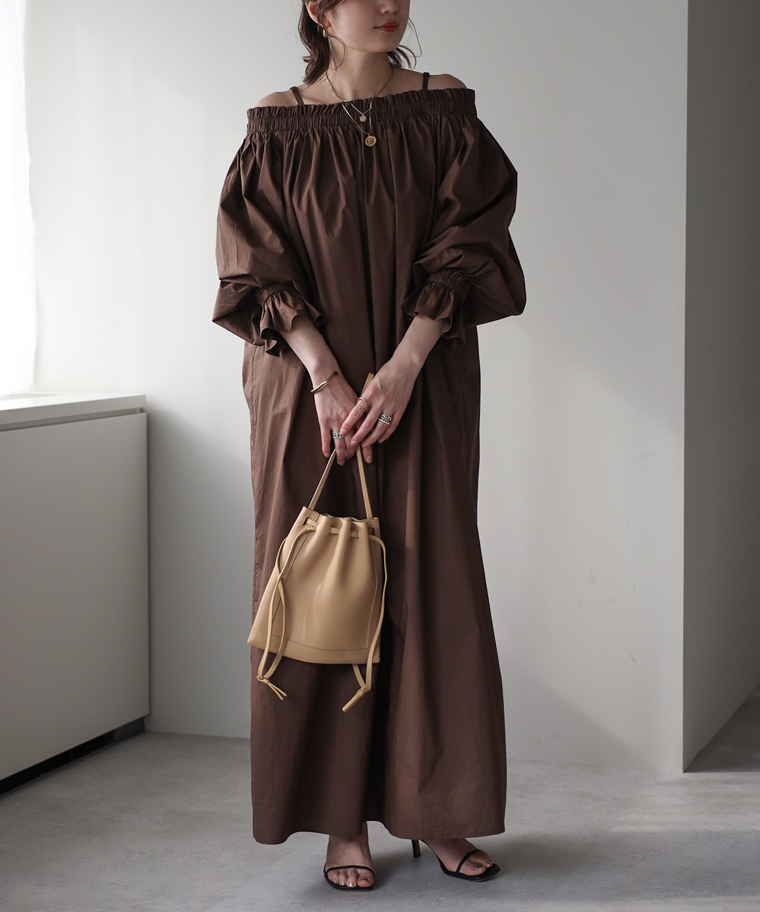 model：H158 着用サイズ：FREE