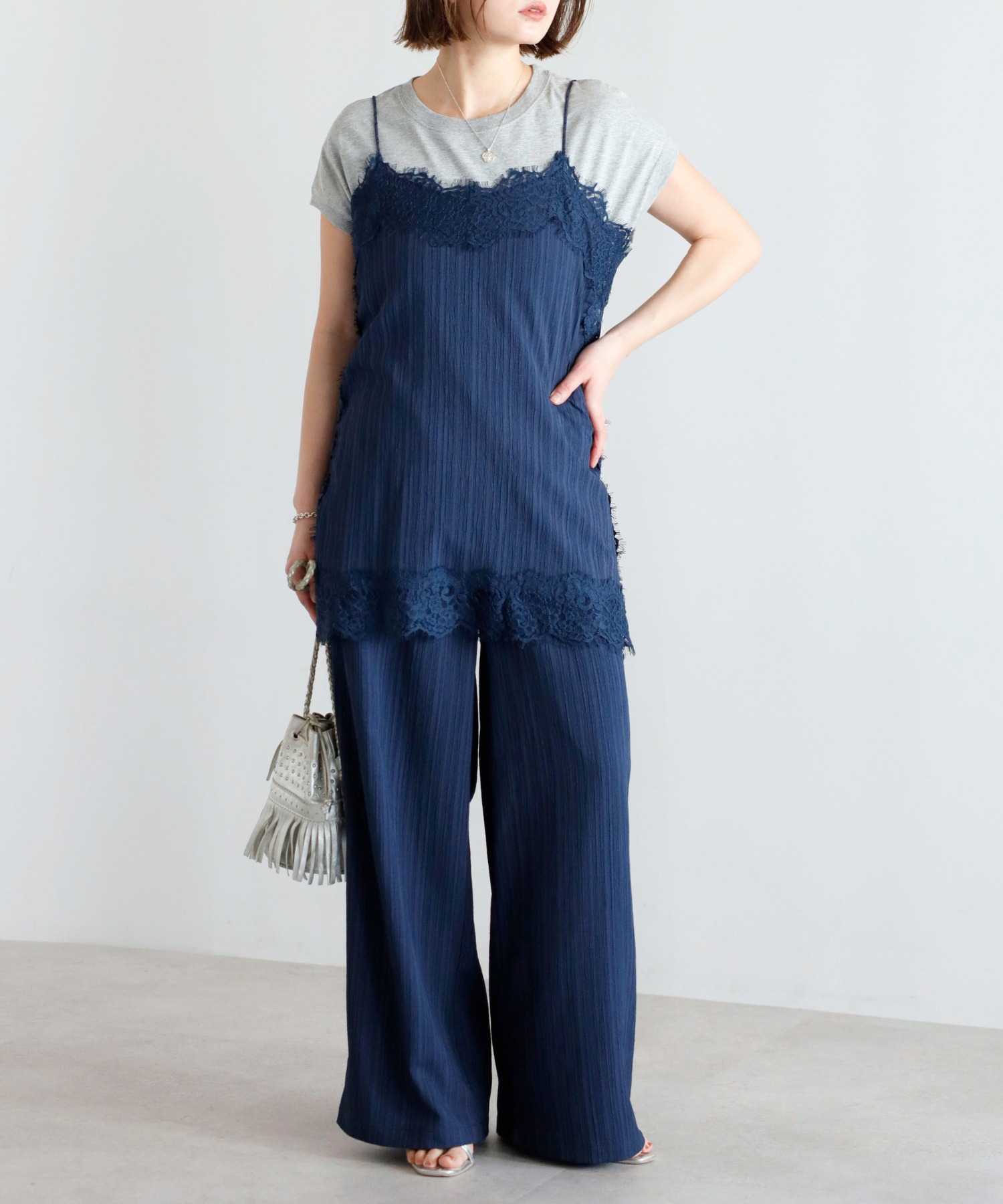 model：H158 着用サイズ：FREE