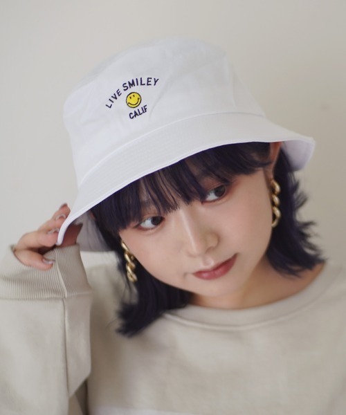 PARKS TOKYO SELECT LIVE SMILEY 刺繍バケットハット 85％以上節約 訳ありセール 格安