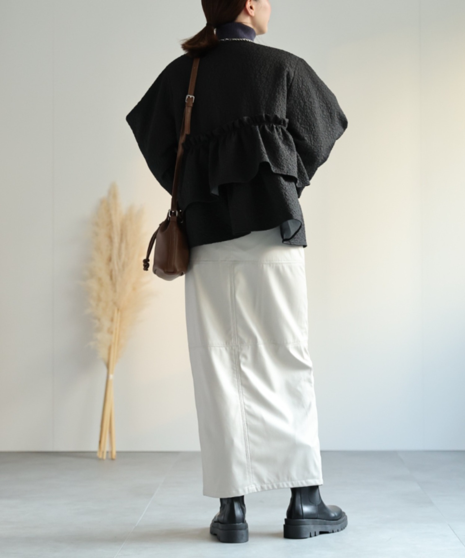 model：162cm 着用サイズ：F