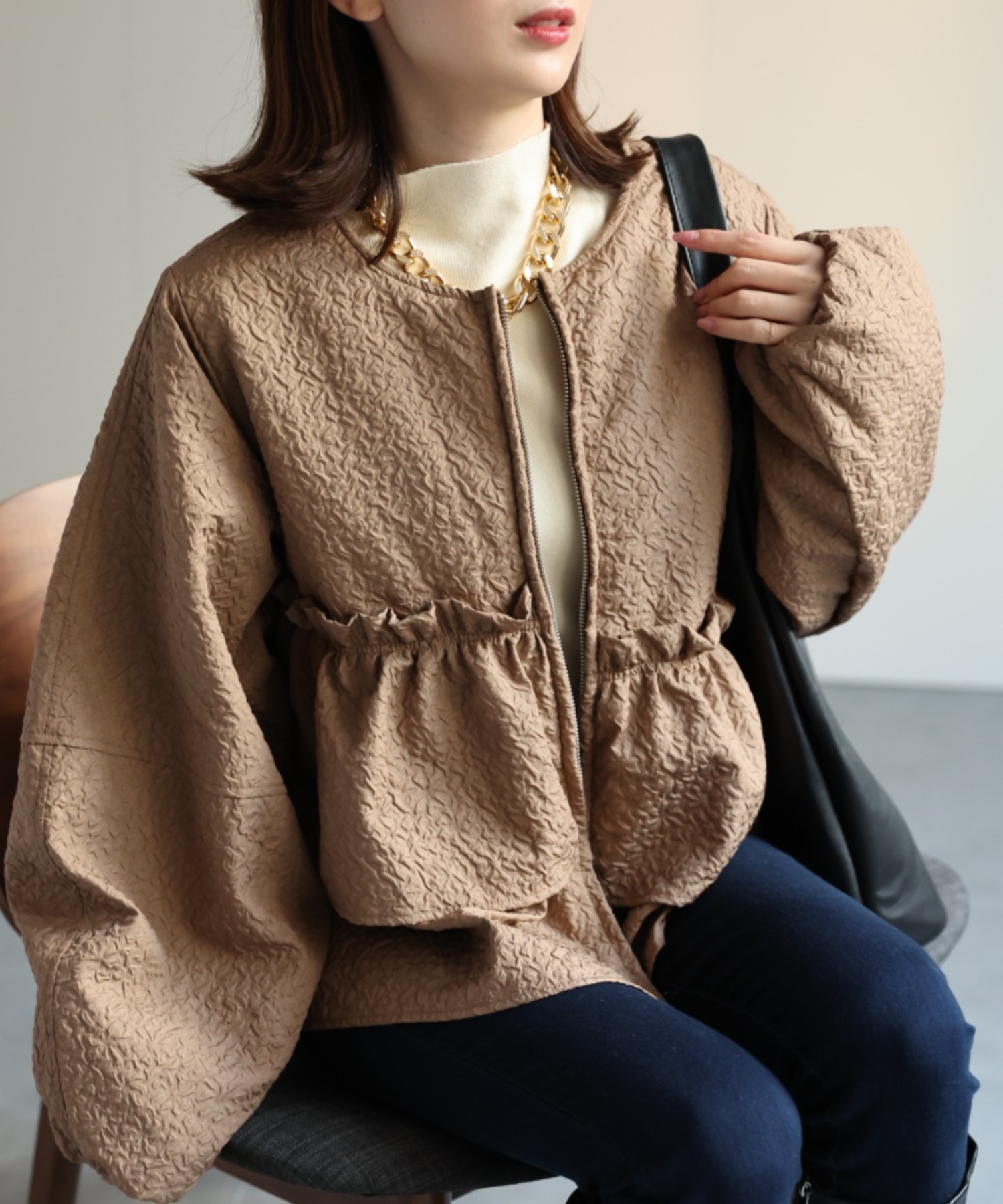 model：162cm 着用サイズ：F