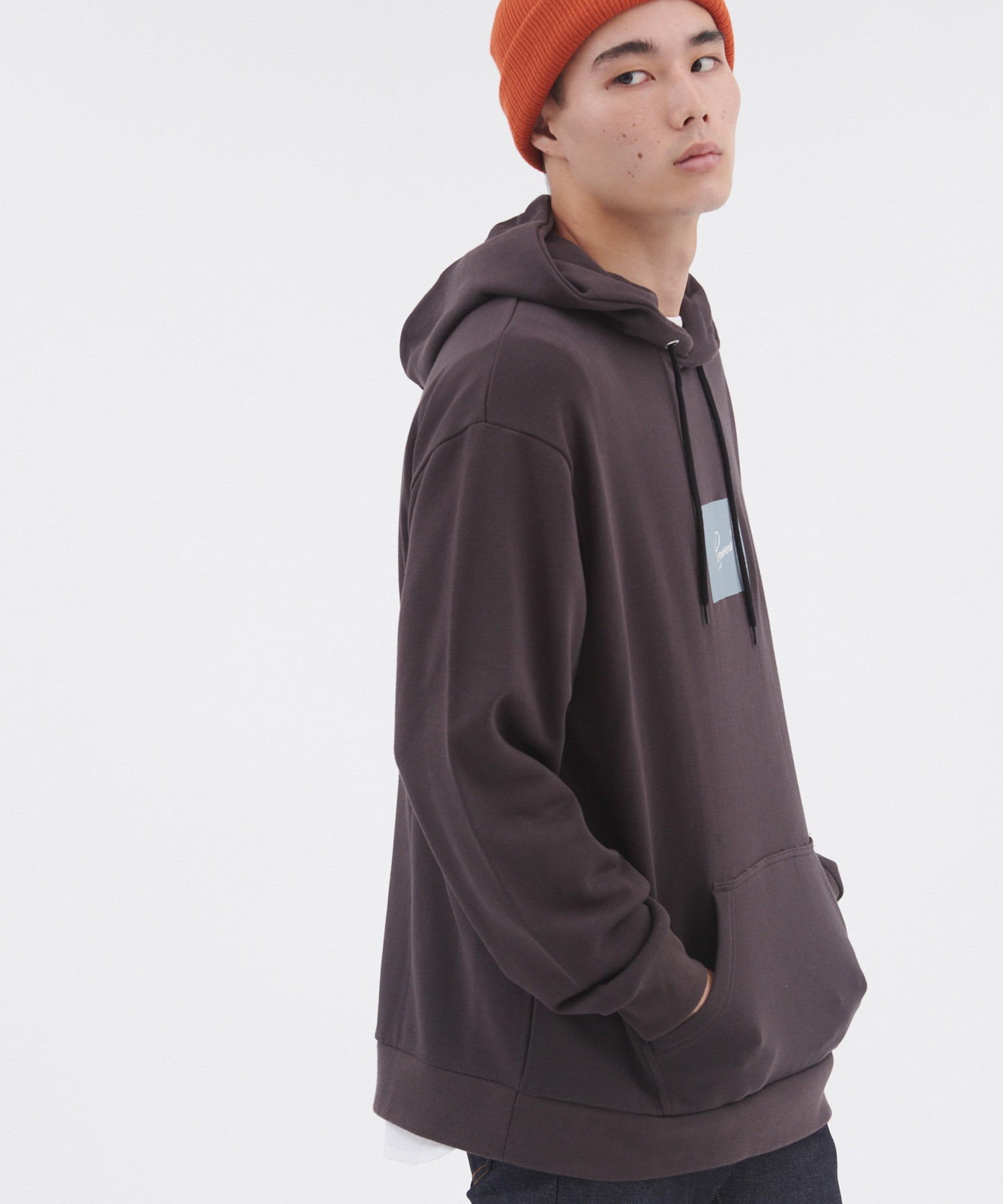 Converse コンバース 裏毛グラフィックデザインプルオーバーパーカー Mono Mart Mono Mart モノマート 公式オンラインストア