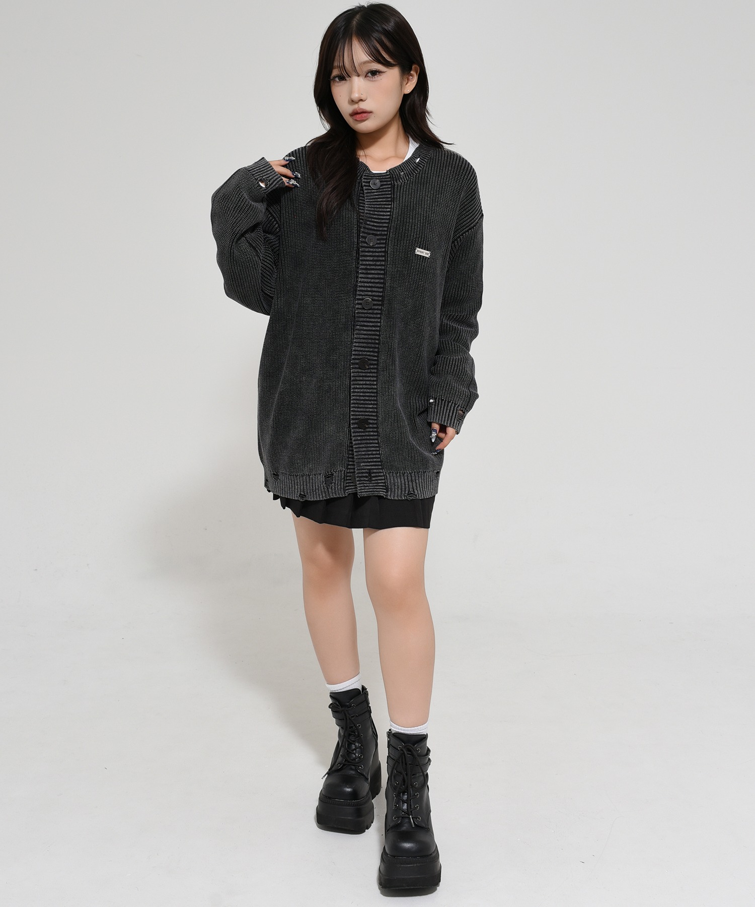 OY/オーワイ』 DISTRESSED DYED CARDIGAN/ダメージ加工