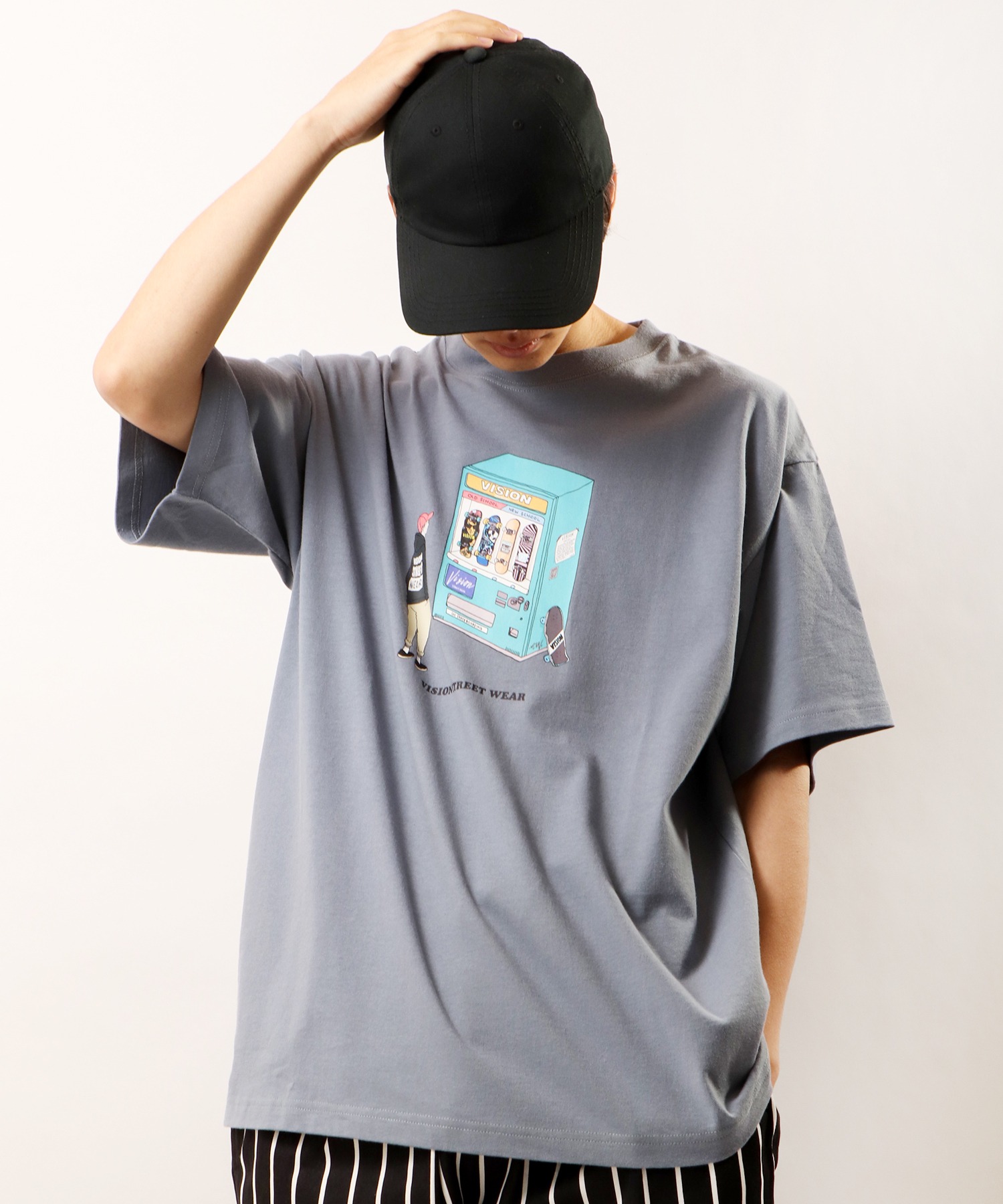 Vision Street Wear イラストプリント 刺繍 半袖tシャツ