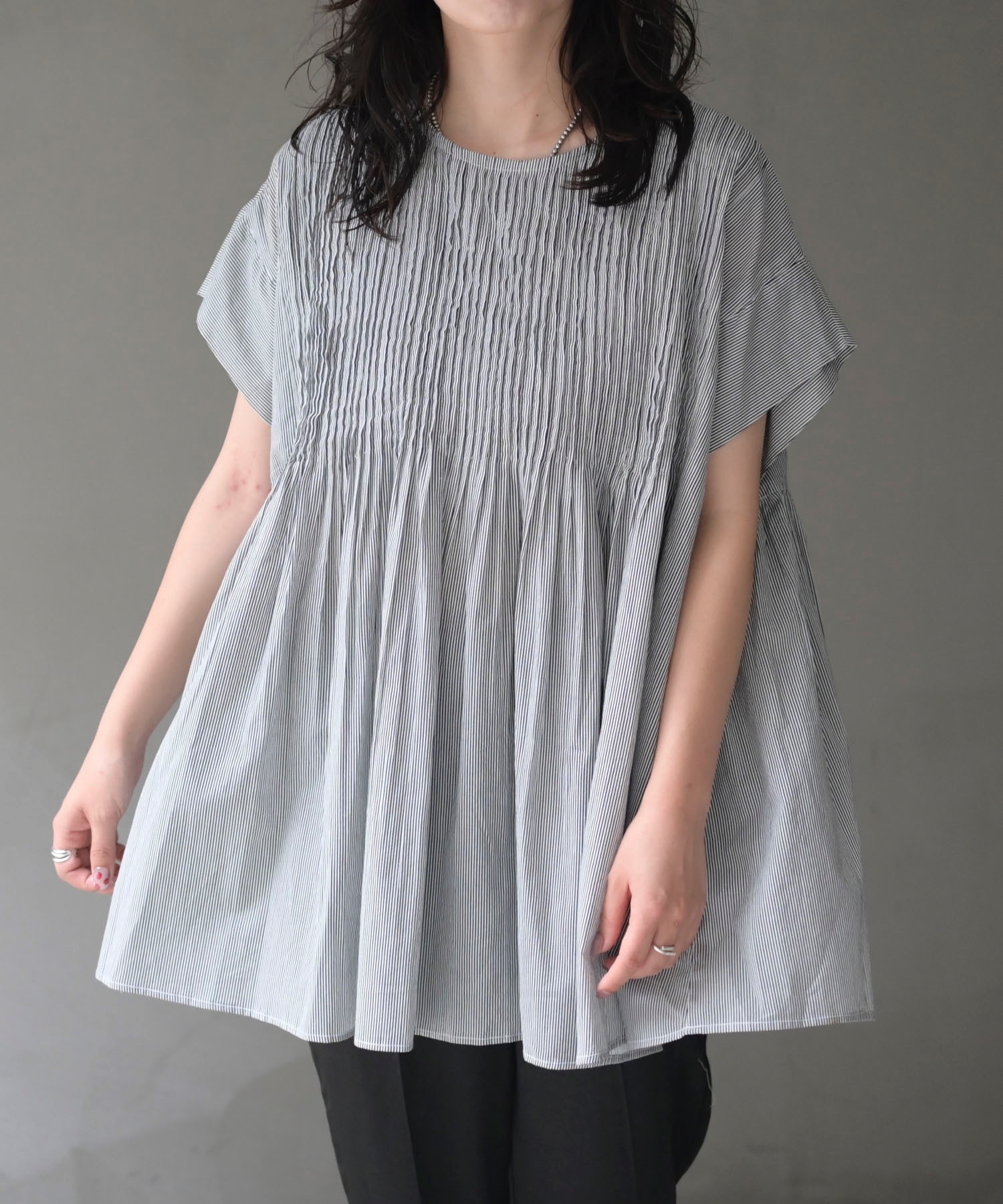 model:H163. 着用サイズM