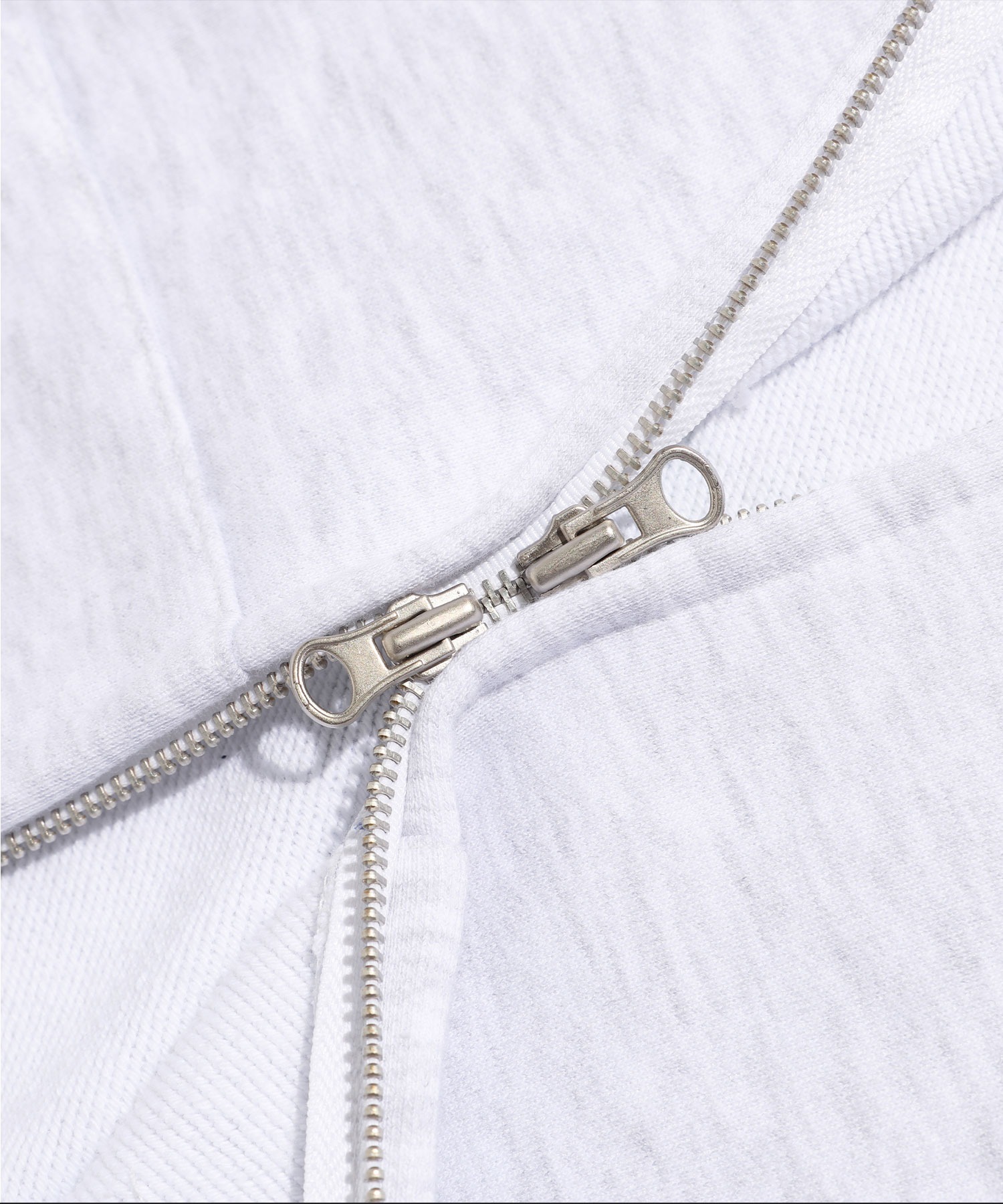 A'GEM/9 × .kom 『ISTKUNST/イストクンスト』I SMILEY KUNST CROP HOOD