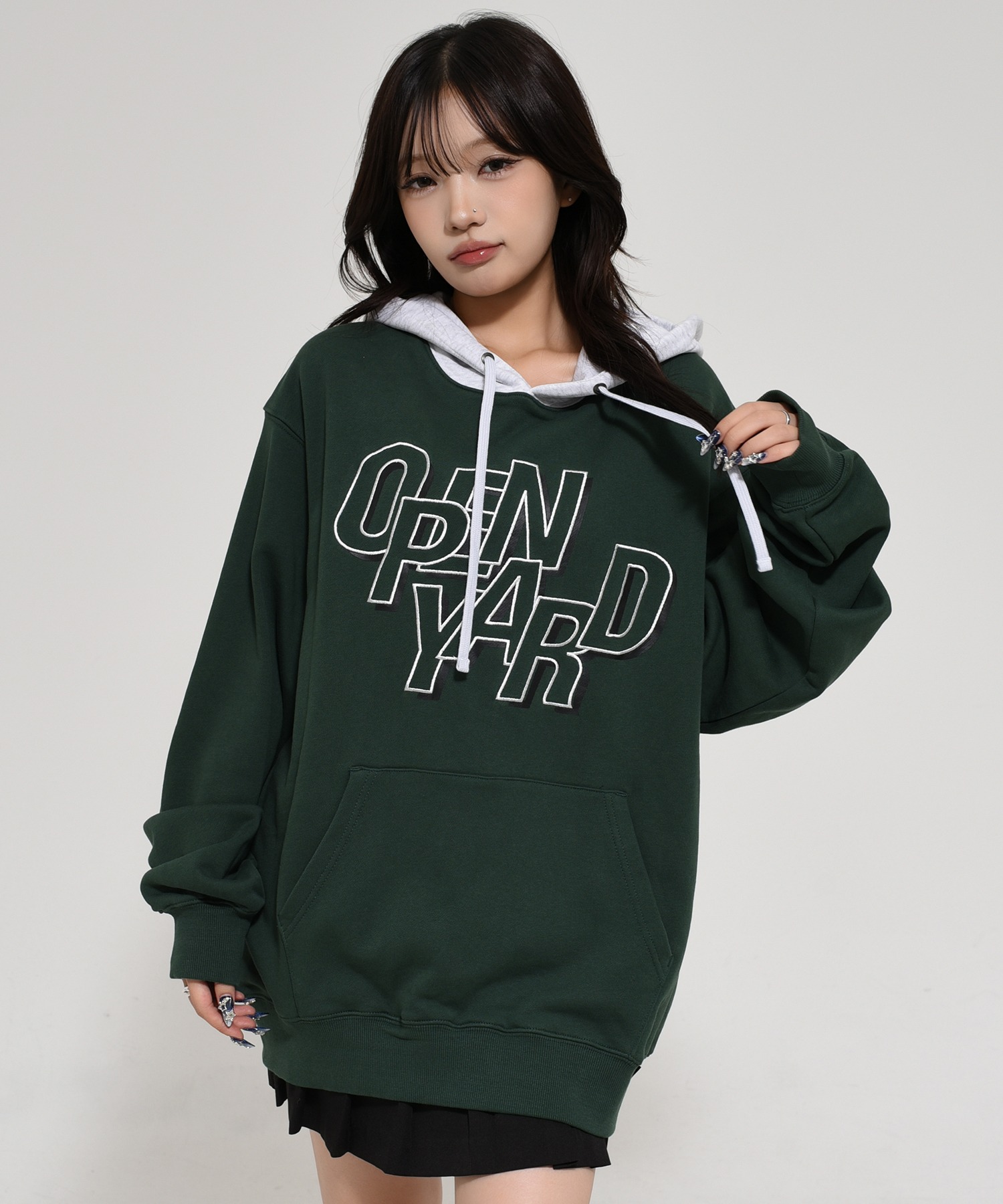 OY/オーワイ』 CONTRAST LOGO HOODIE/コントラスト ロゴパーカー