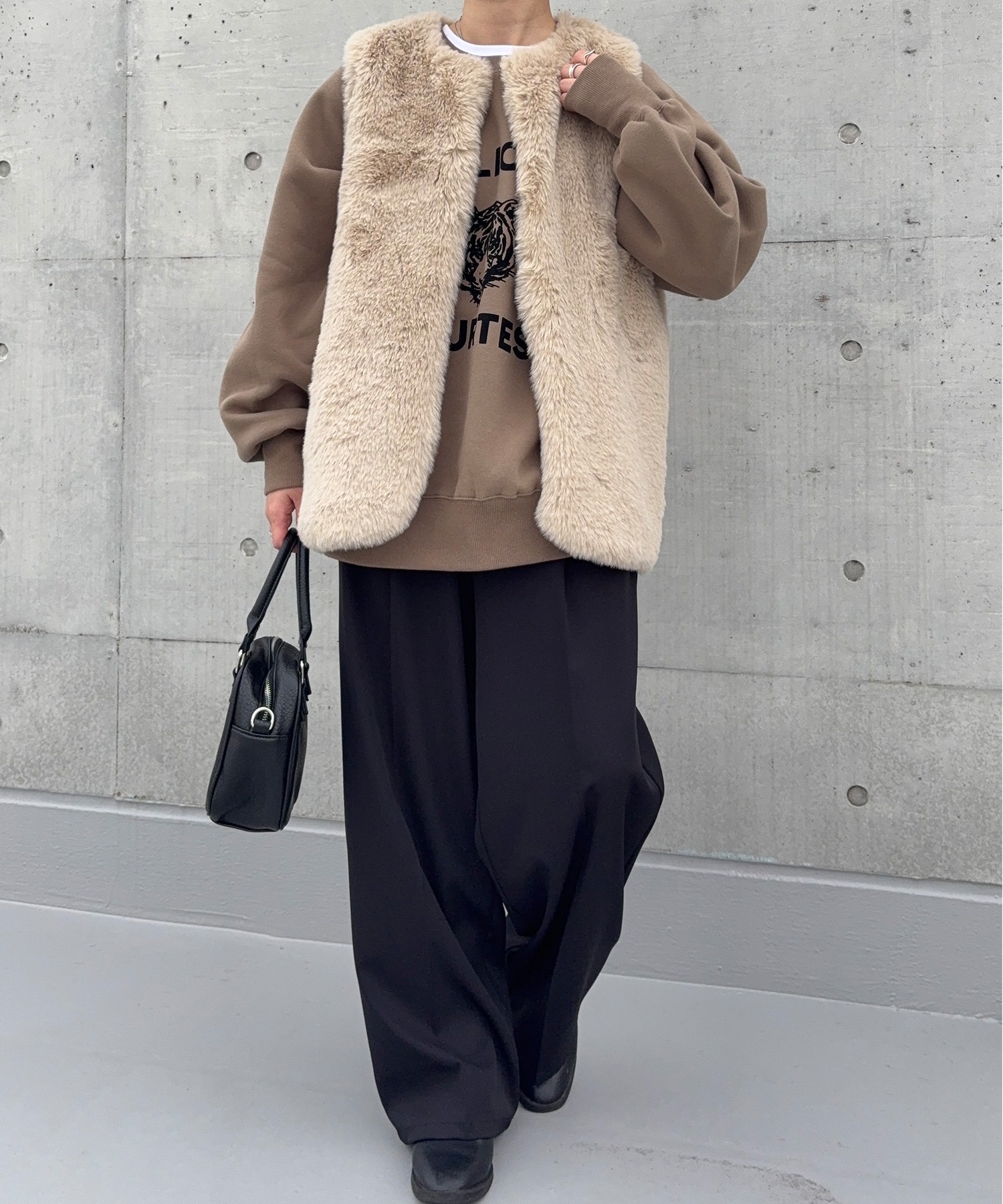 model：H149　着用サイズ：F