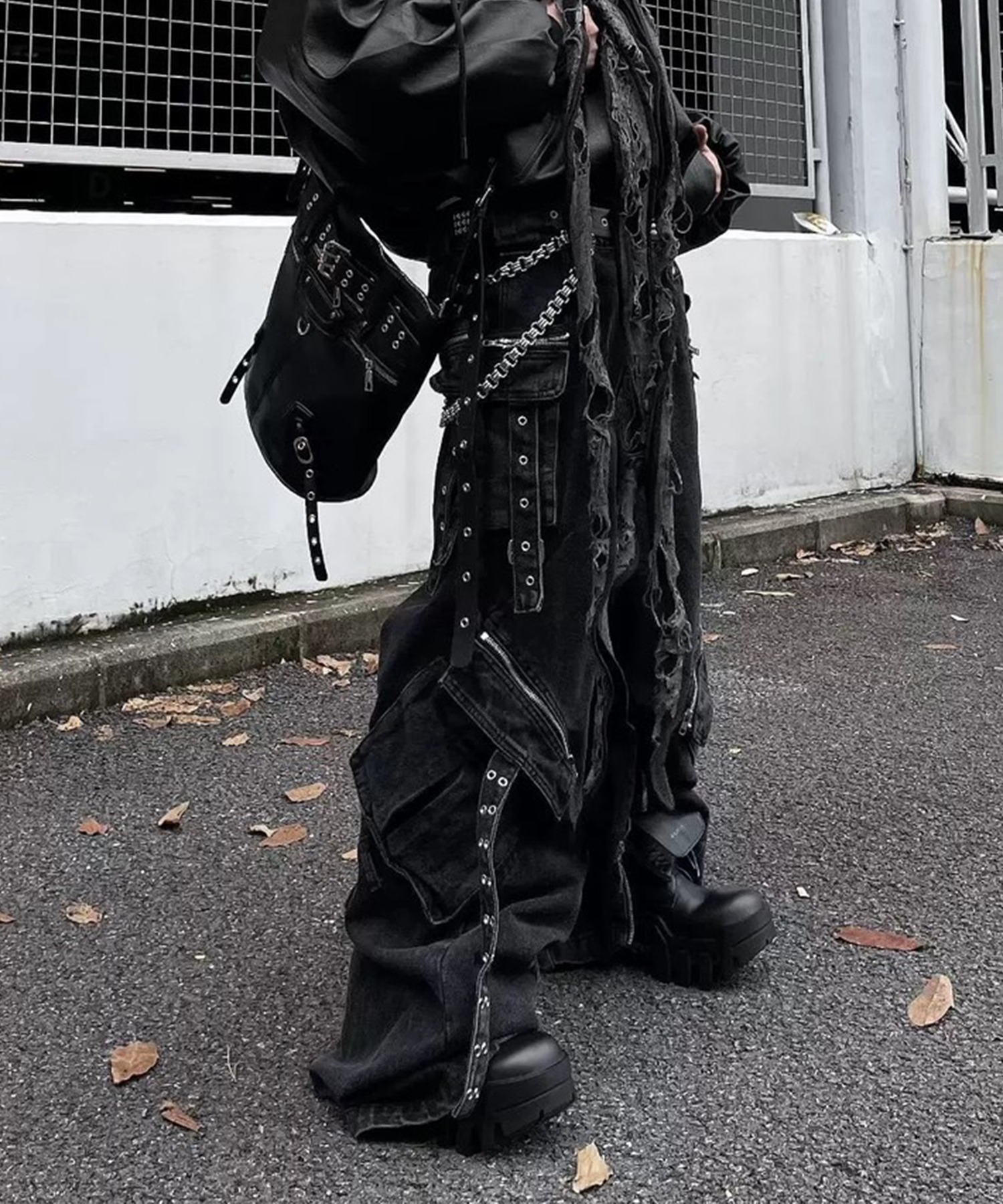 A'GEM/9 × .kom 『ARULE/アルール』ハトメZIPデザイン カーゴデニム