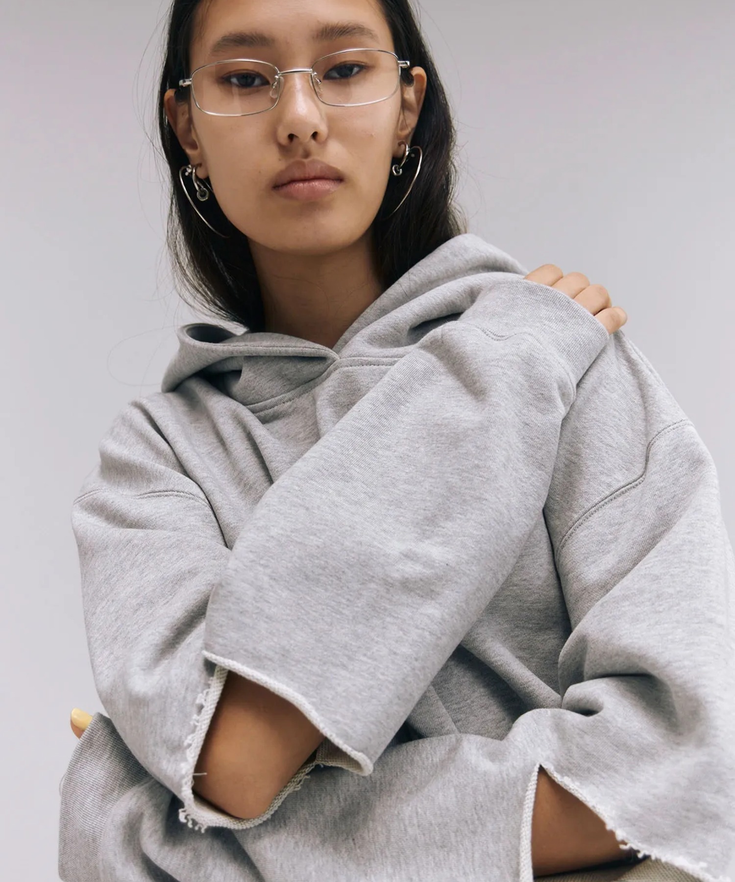 JOSEMOON/ジョゼムーン】SLIT SHORT HOODIE/スリットショート
