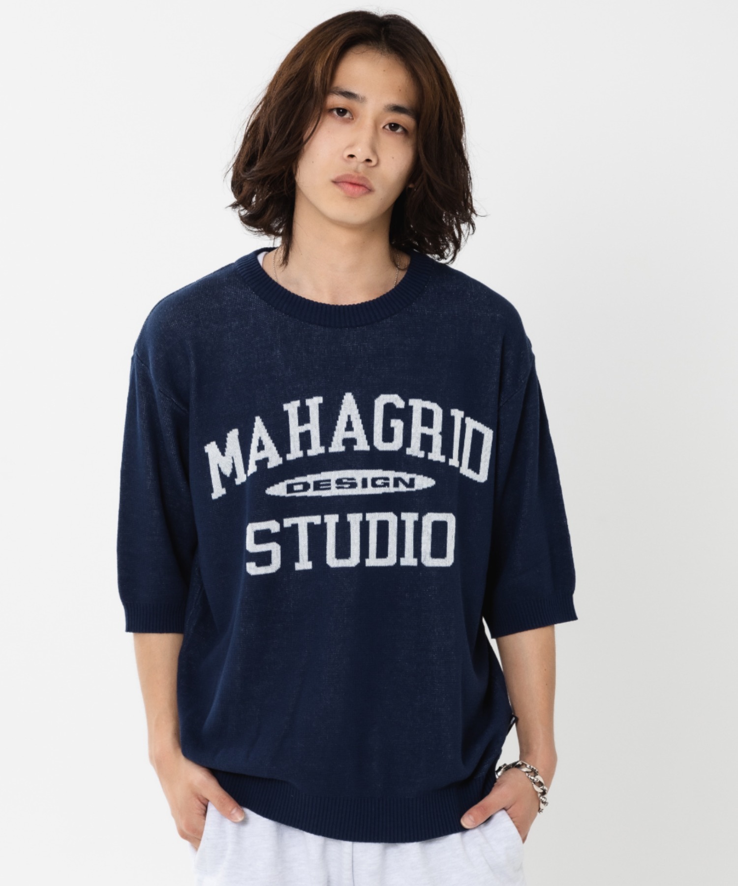 mahagrid/マハグリッド』COLLEGE LOGO HALF KNIT/カレッジロゴハーフ