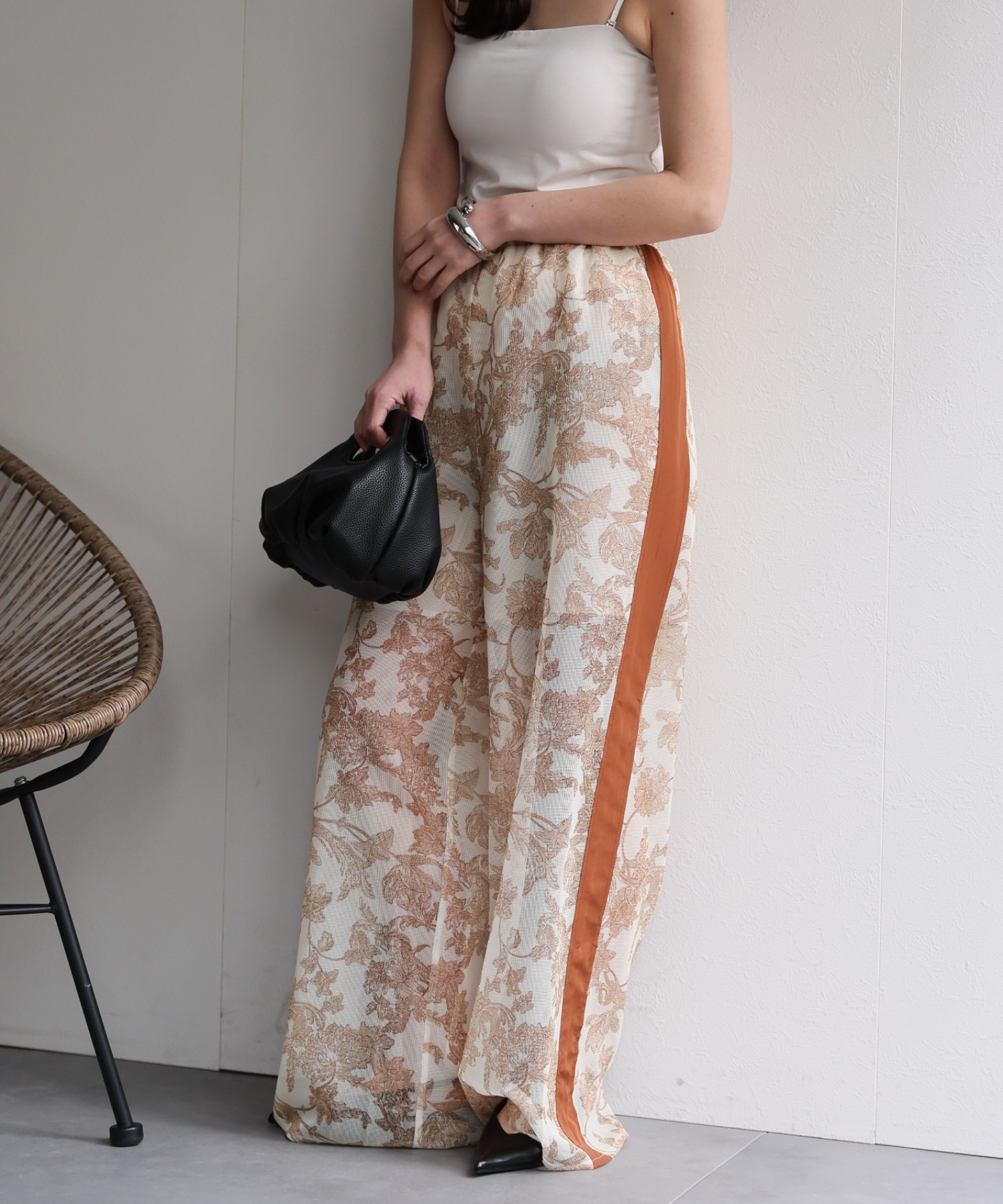 model：156cm　着用サイズ：FREE