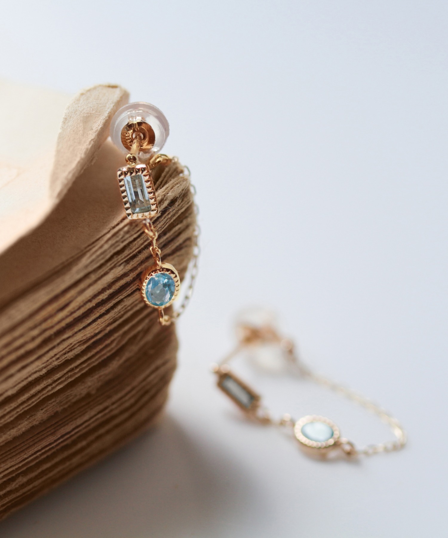 バイカラー チェーンフープ ピアス | K10YG