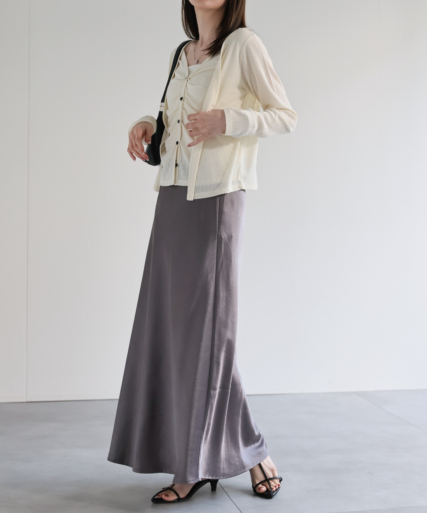 model：162cm 着用サイズ：F