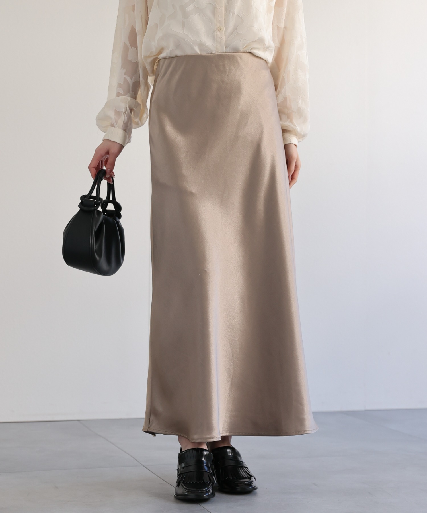 model：162cm 着用サイズ：F