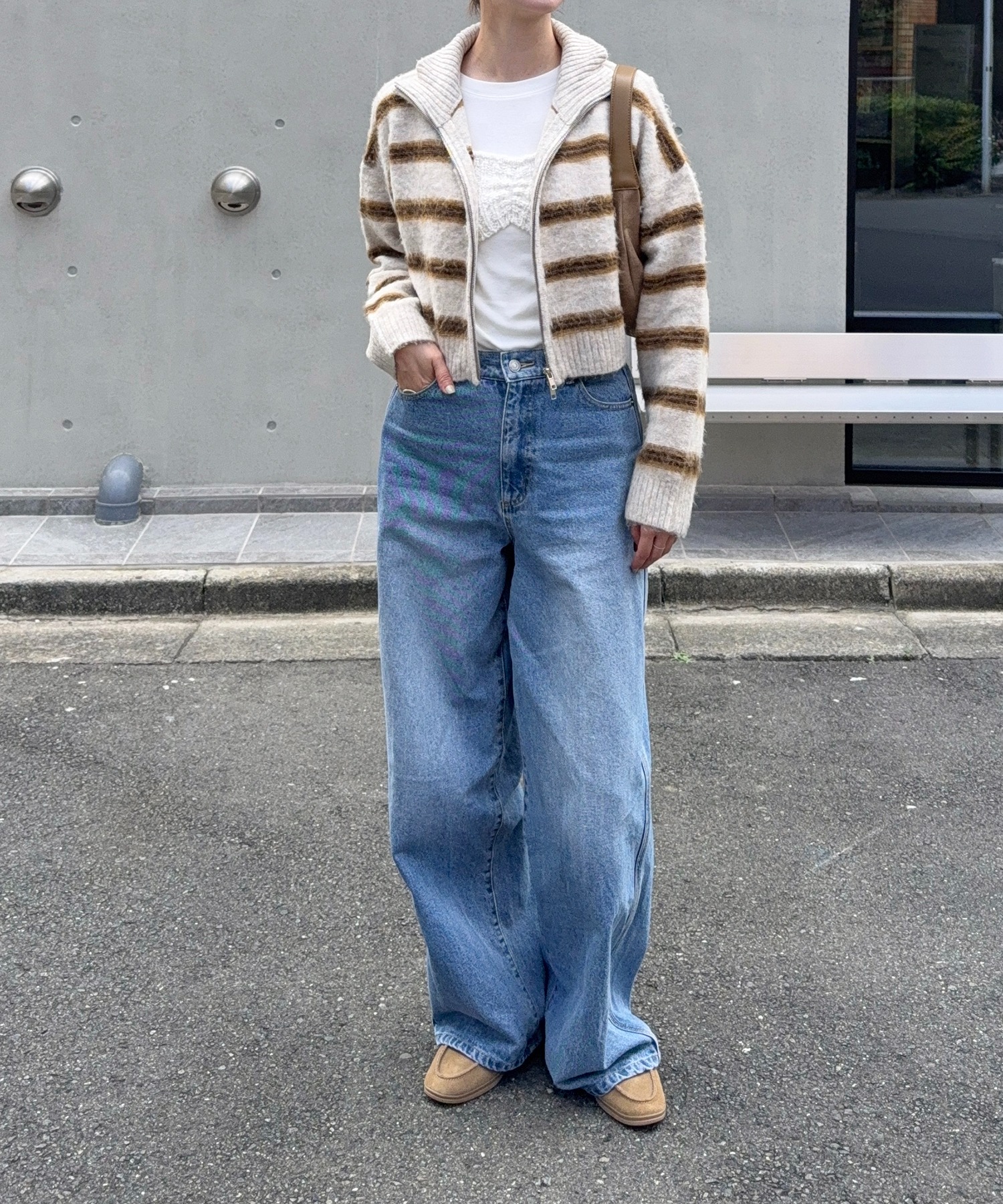 model：H166　着用サイズ：F