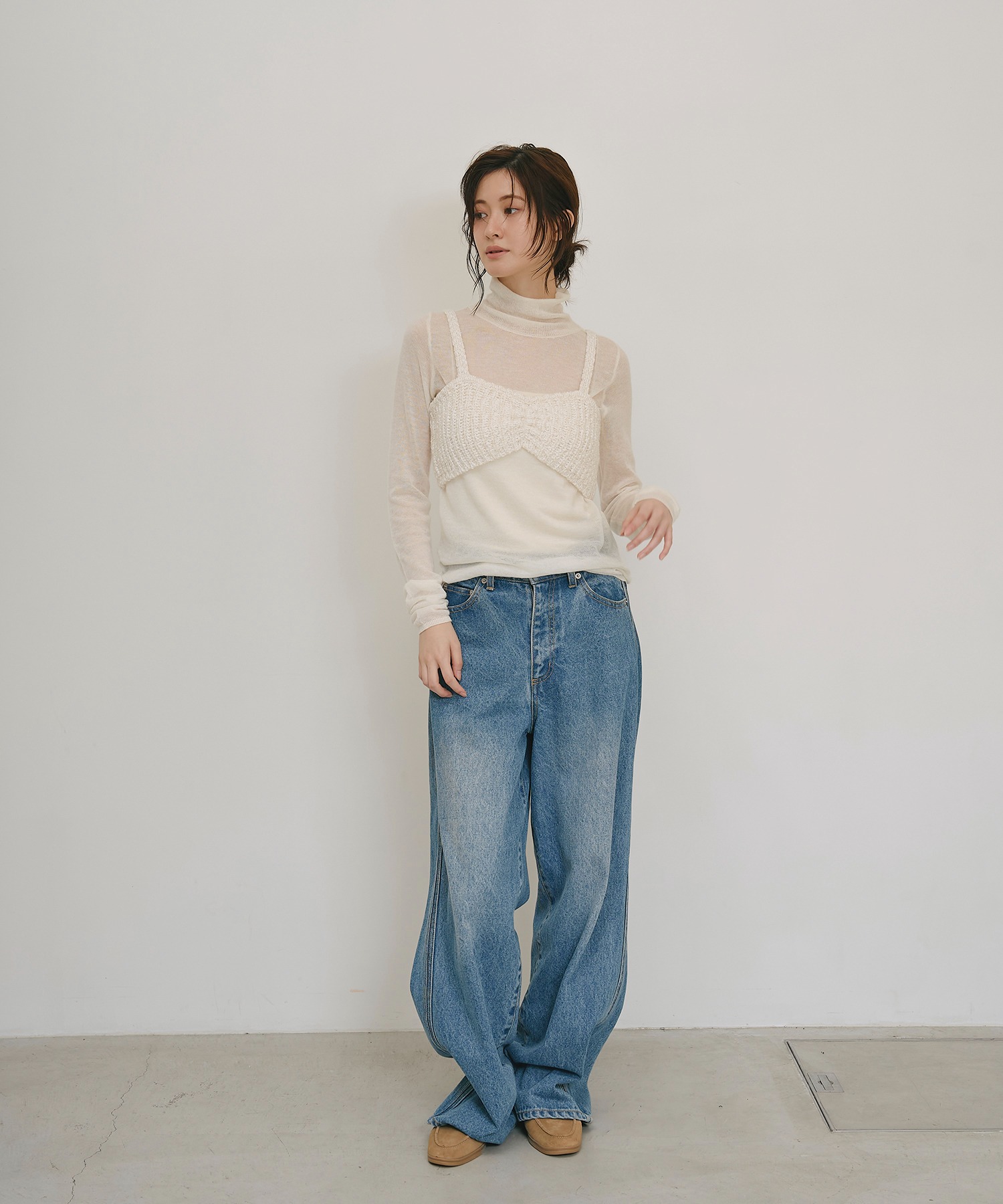 model：H166 着用サイズ：F