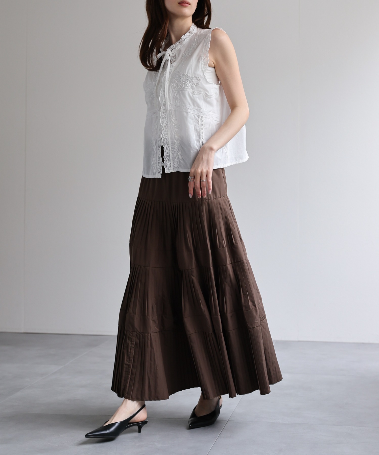 model：162cm 着用サイズ：F