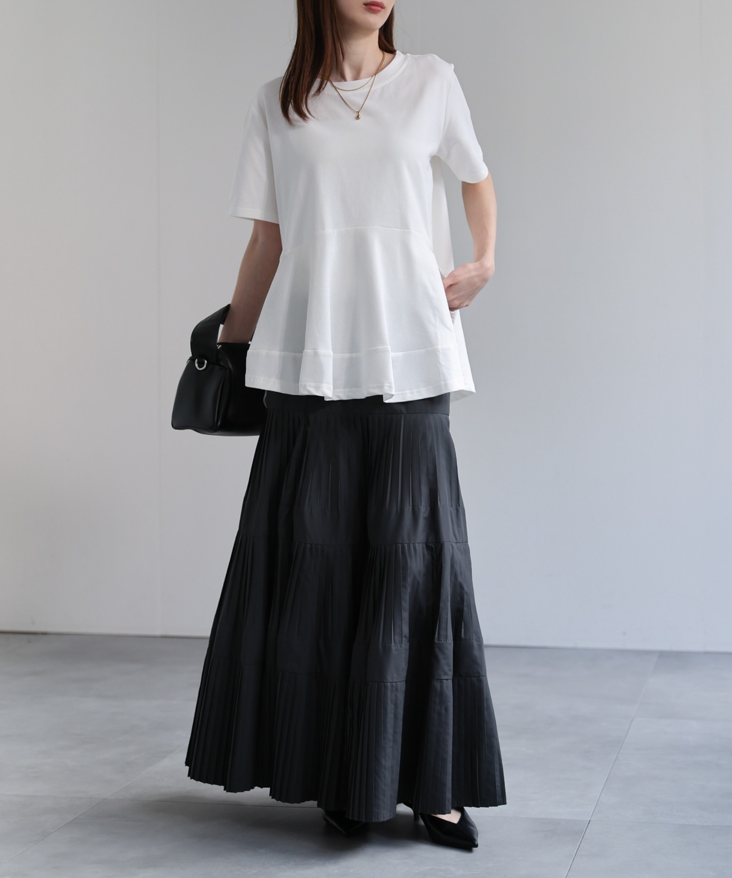 model：162cm 着用サイズ：F