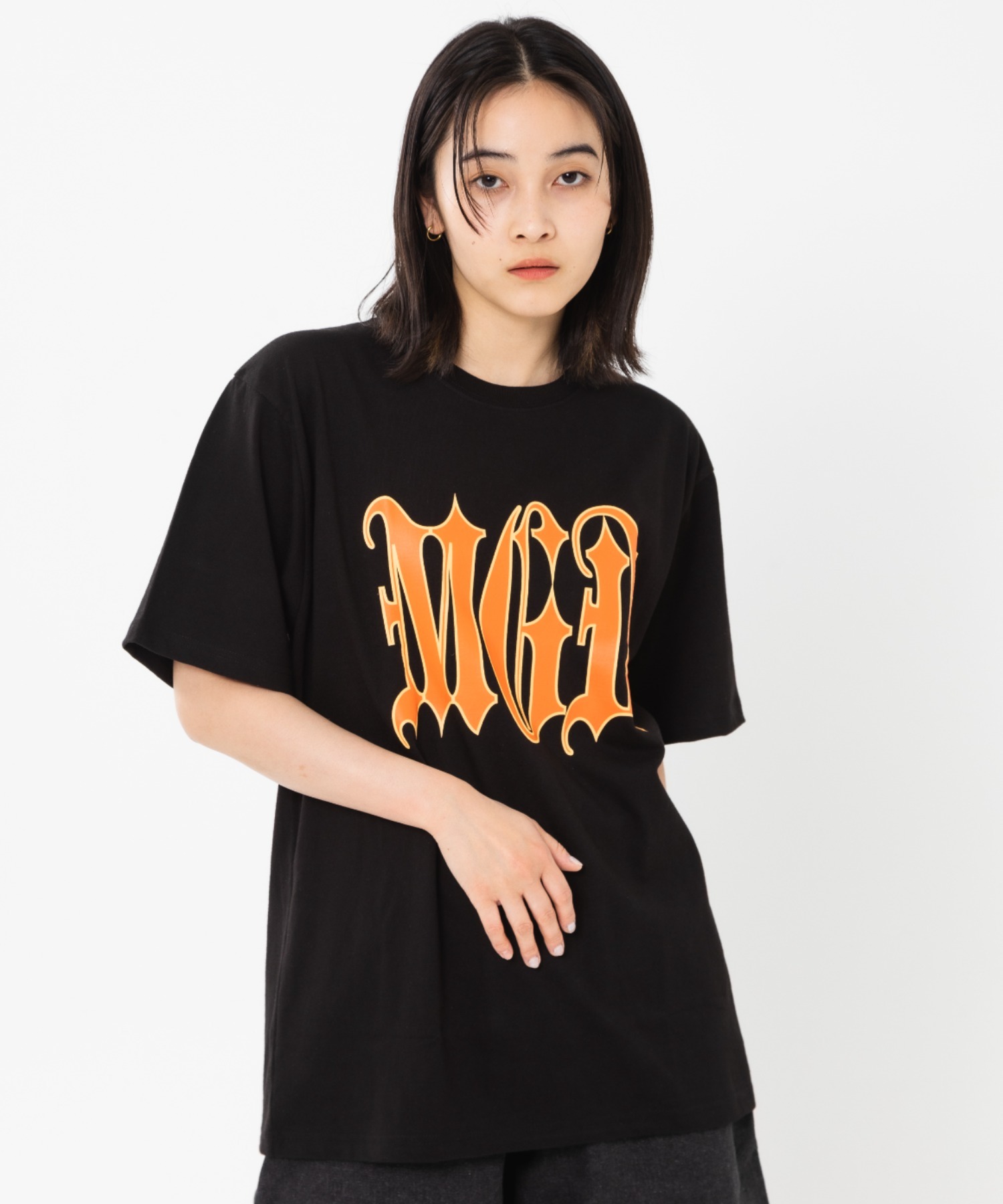 mahagrid/マハグリッド』GOTHIC MGD LOGO TEE/ゴシックロゴ 半袖