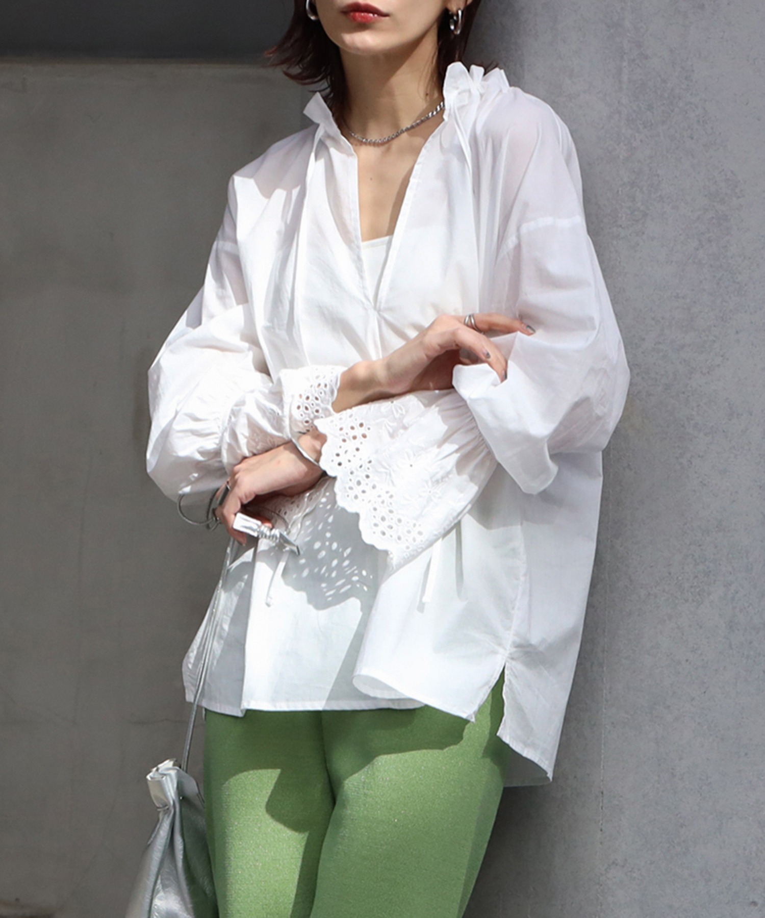 model：H166 着用サイズ：FREE