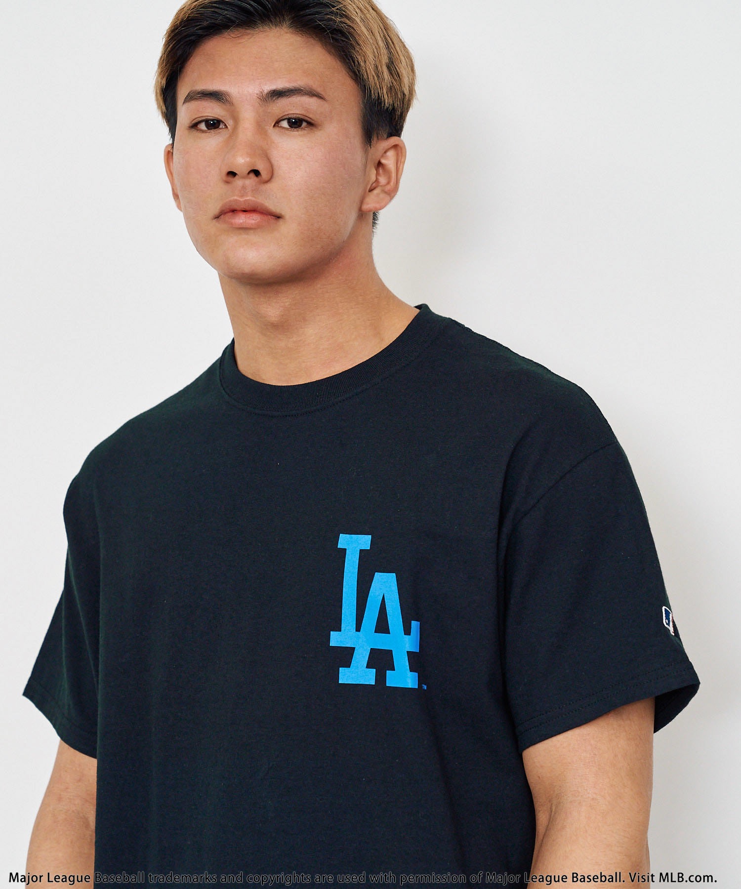 Tシャツ・カットソー [MLB] WOMAN VARSITY LOGO COMFORTABLE FIT T-SHIRT Varsity Big Logo Oversized-fit T-shirt New York Yankees