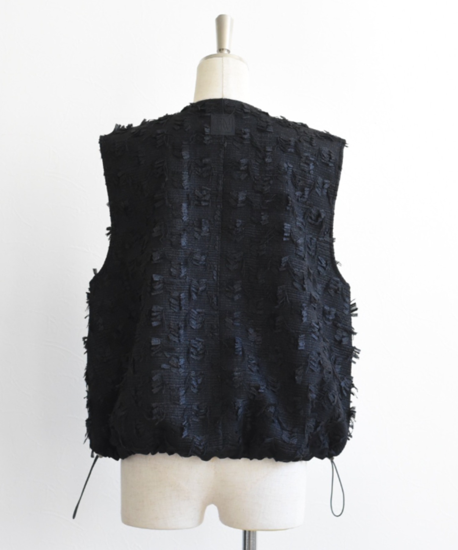 ツィードリボンジャガード ドロストジレ