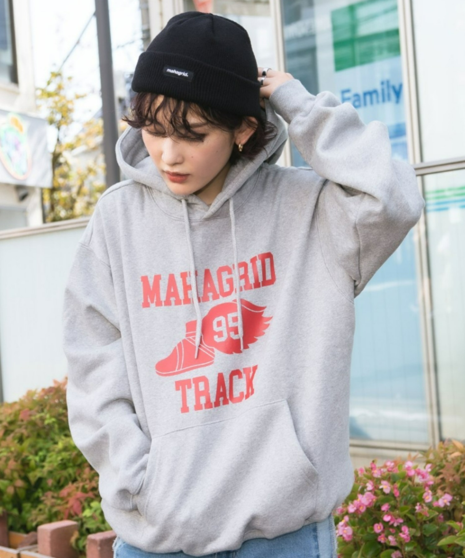 mahagrid/マハグリッド』ATHLETIC LOGO HOODIE/アスレチックロゴ プル