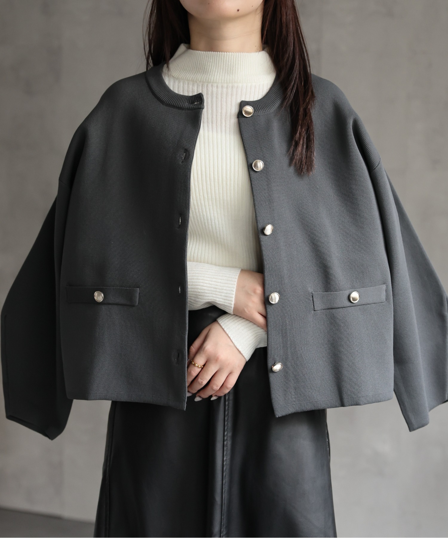 model:158㎝　着用サイズFREE