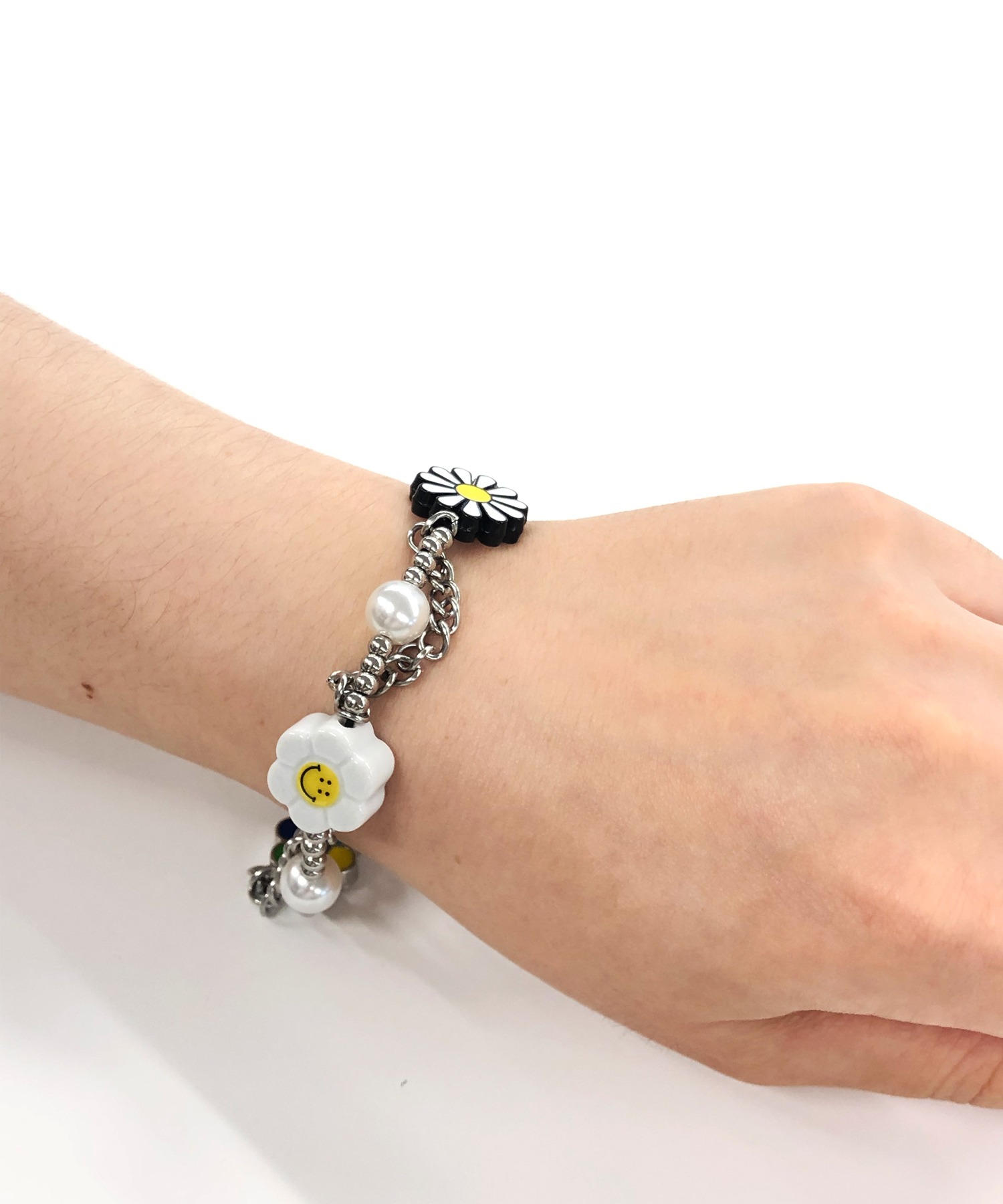 SALUTE/サルーテ』 FLOWER ANARCHY PEARL CHARMS BRACELET by
