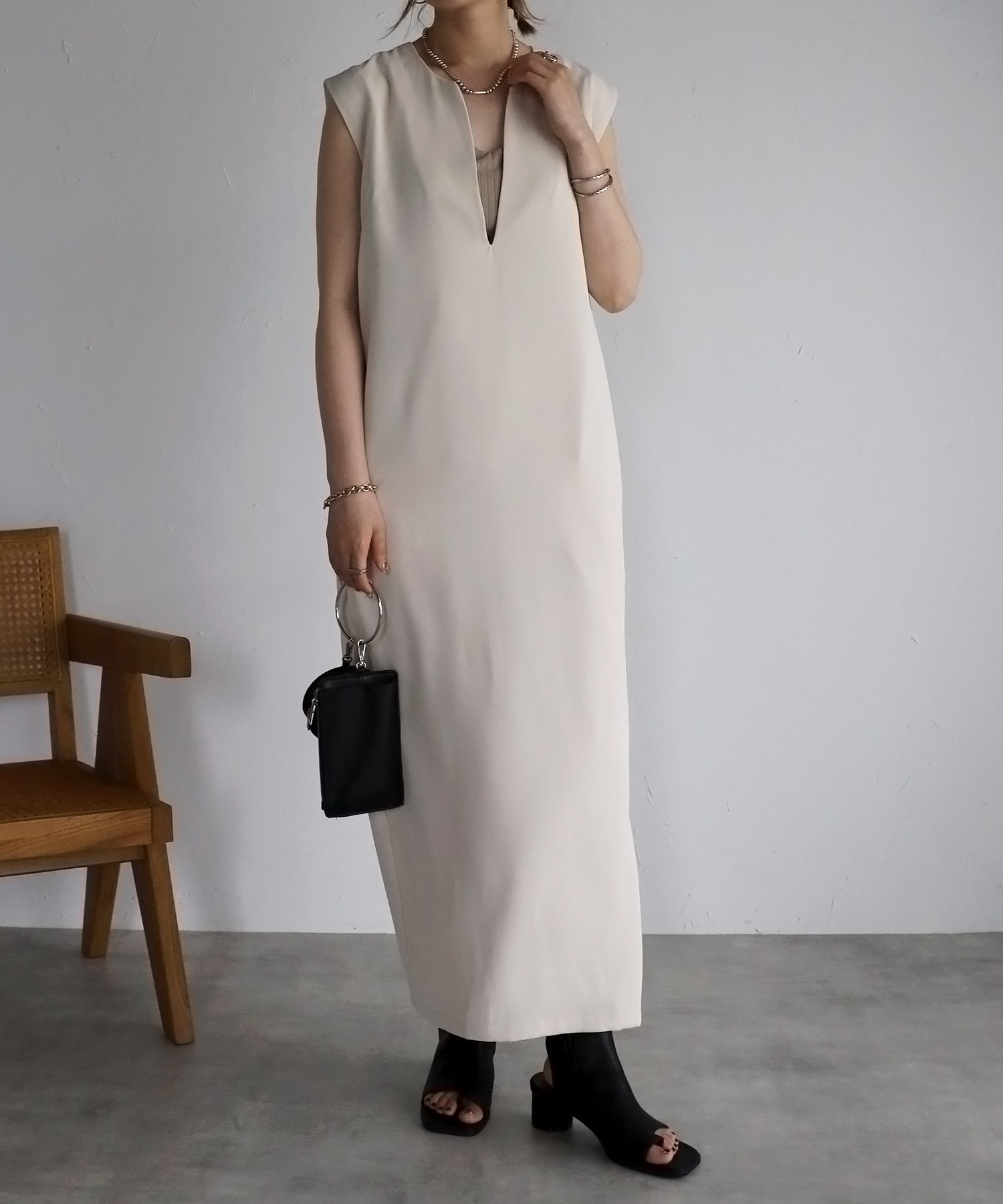 model：H158 着用サイズ：S