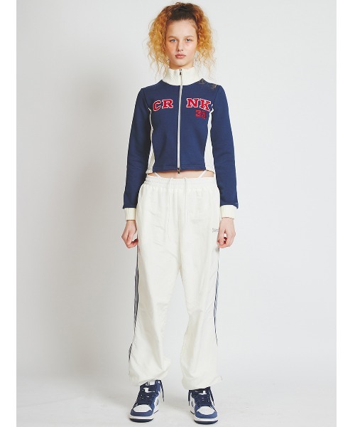 A'GAM/9×.kom『CRANK/クランク』HIGH-NECK LOGO ZIP-UP