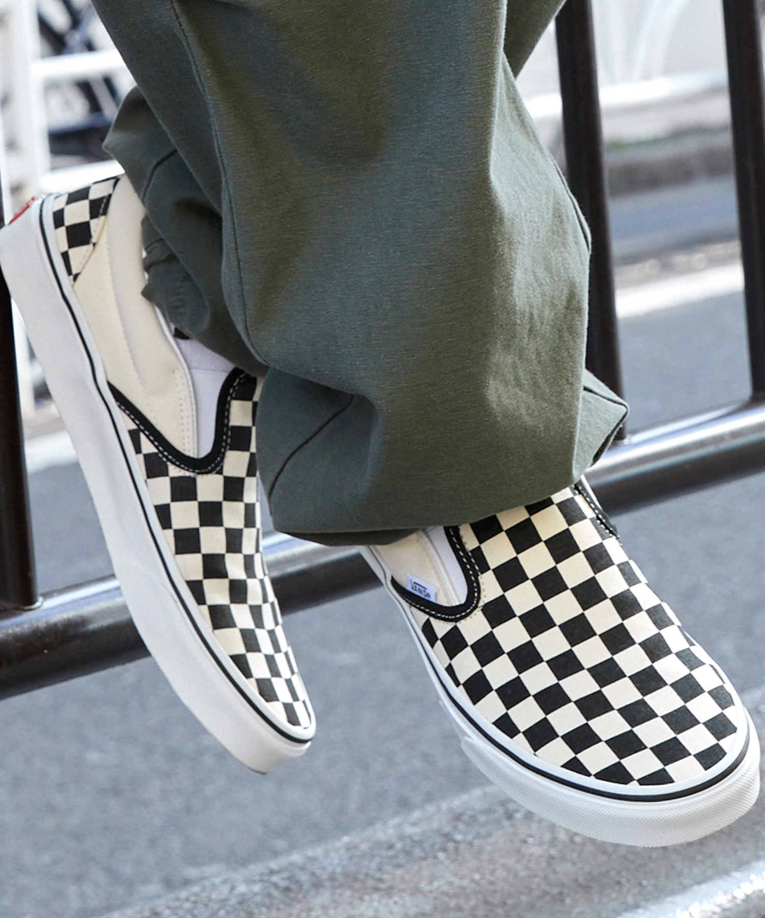 VANS スリッポンキッズスニーカー - スニーカー