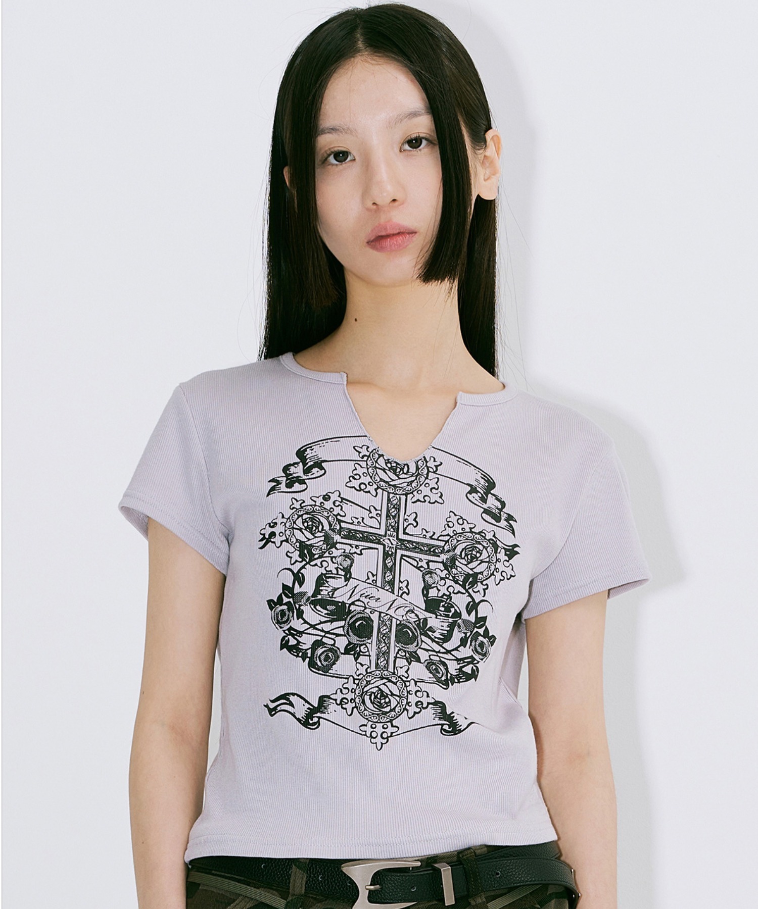A'GEM/9 × .kom 『NIIER NOR/ニア ノア』 CROSS-ROSE CROP TOP