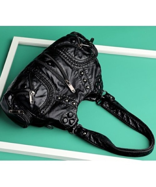 A'GEM/9 × .kom 『.kom/ドットケーオーエム』スタッズバッグ .KOM│A