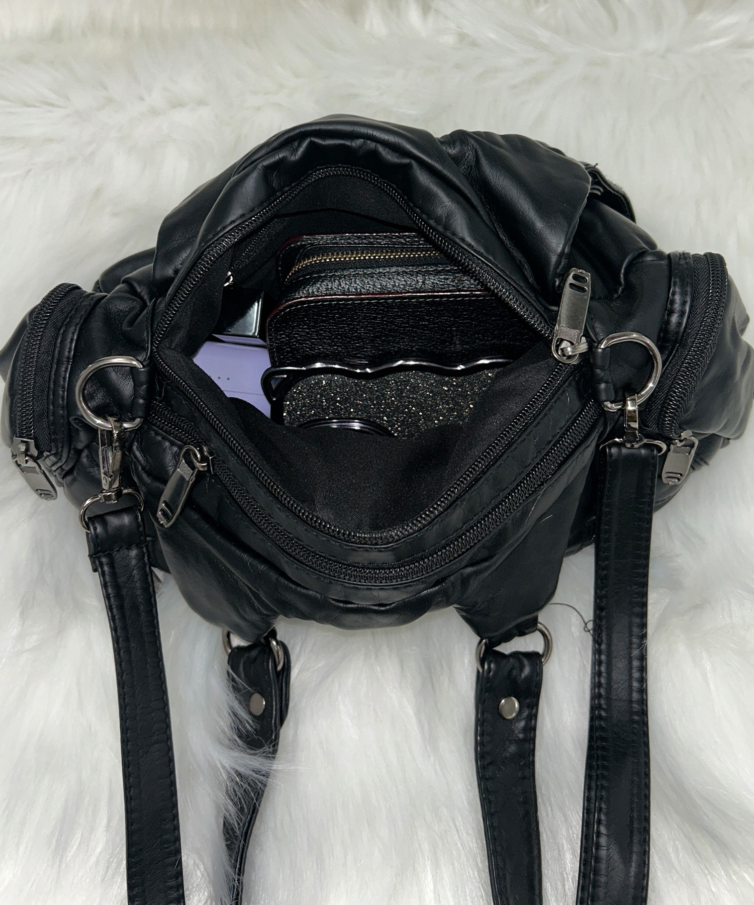 A'GEM/9 × .kom 『.kom/ドットケーオーエム』スタッズバッグ .KOM│A