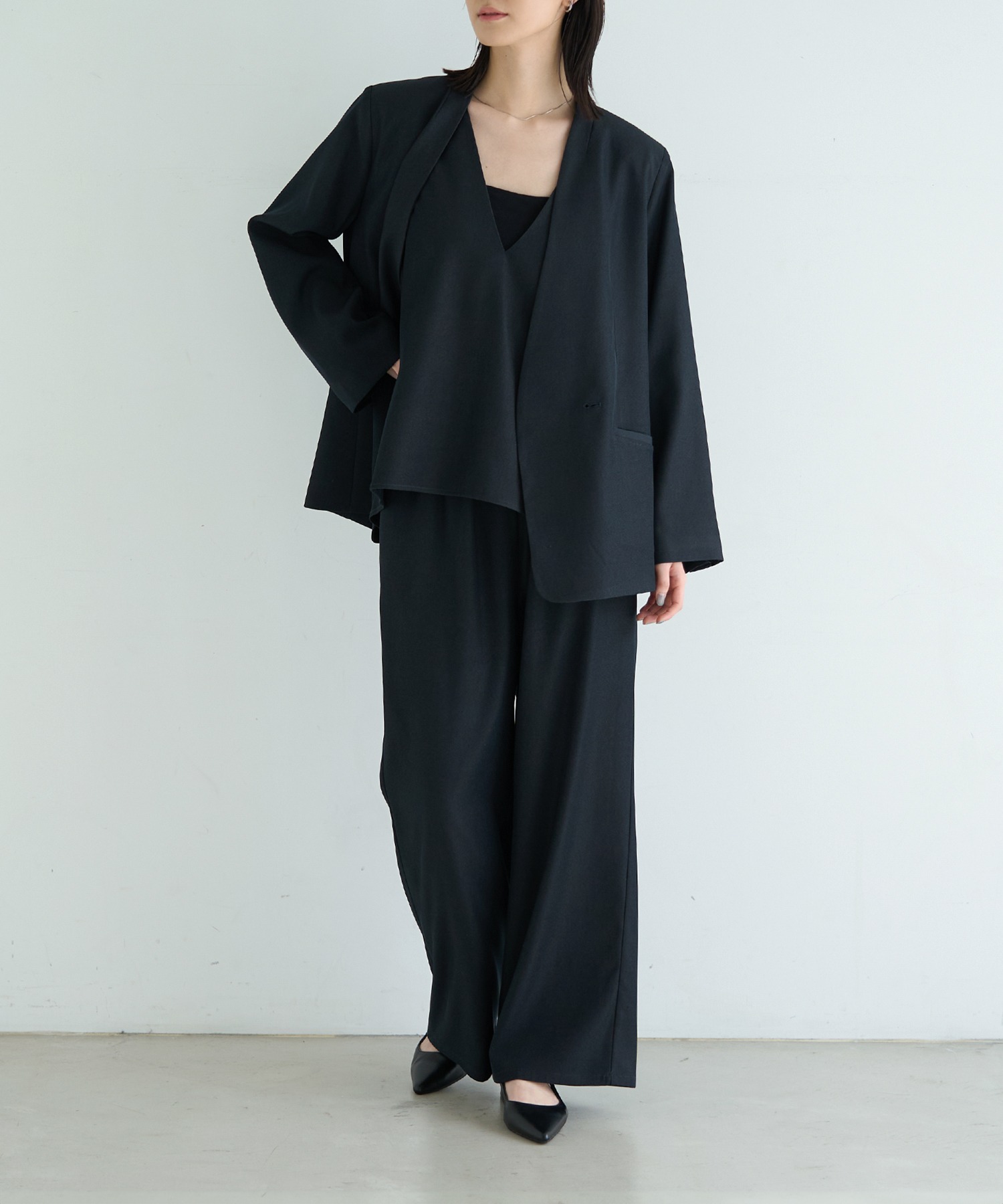 model：H166　着用サイズ：F