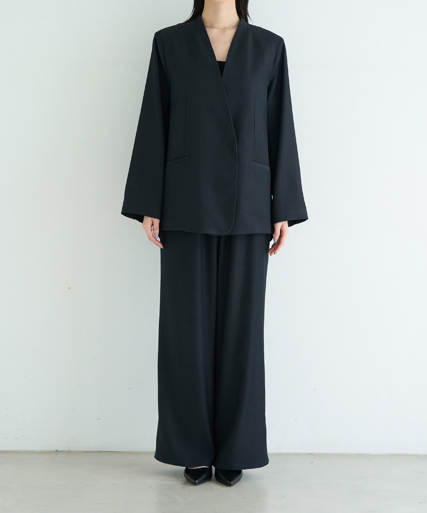model：H166　着用サイズ：F
