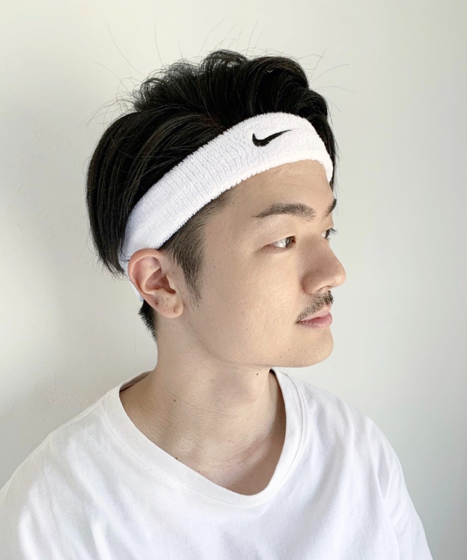 レビュー高評価の商品！ 《送料無料》NIKE ナイキ ヘアバンド ヘッド